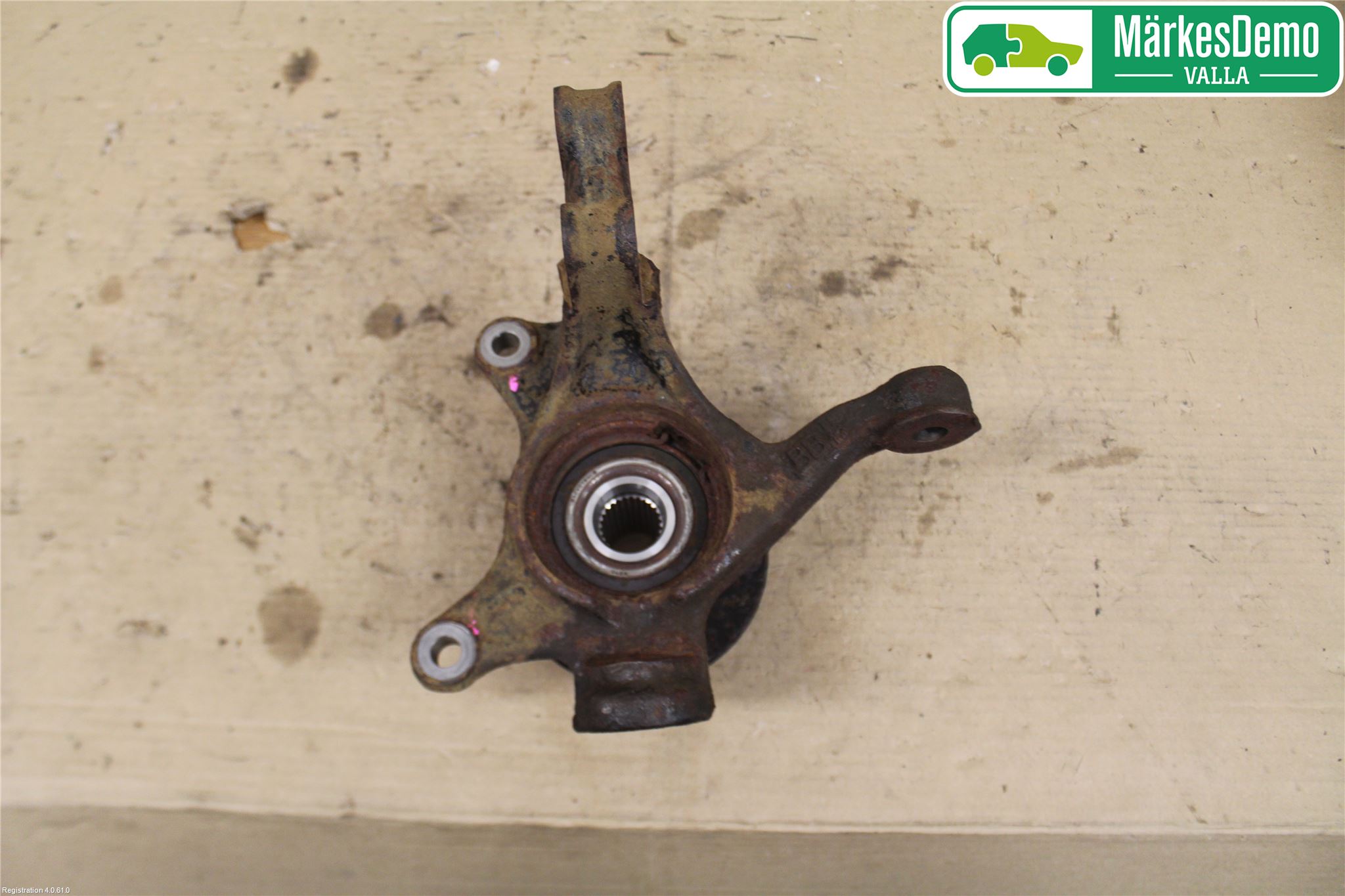 Toyota YARIS XP130 12-14 Spindel Hf