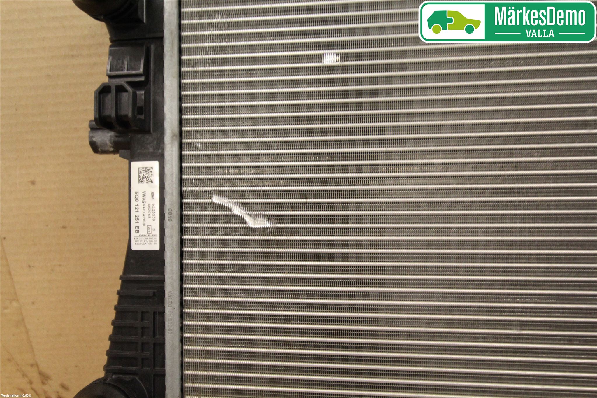 Skoda SUPERB 09-15 Radiator Manuell
