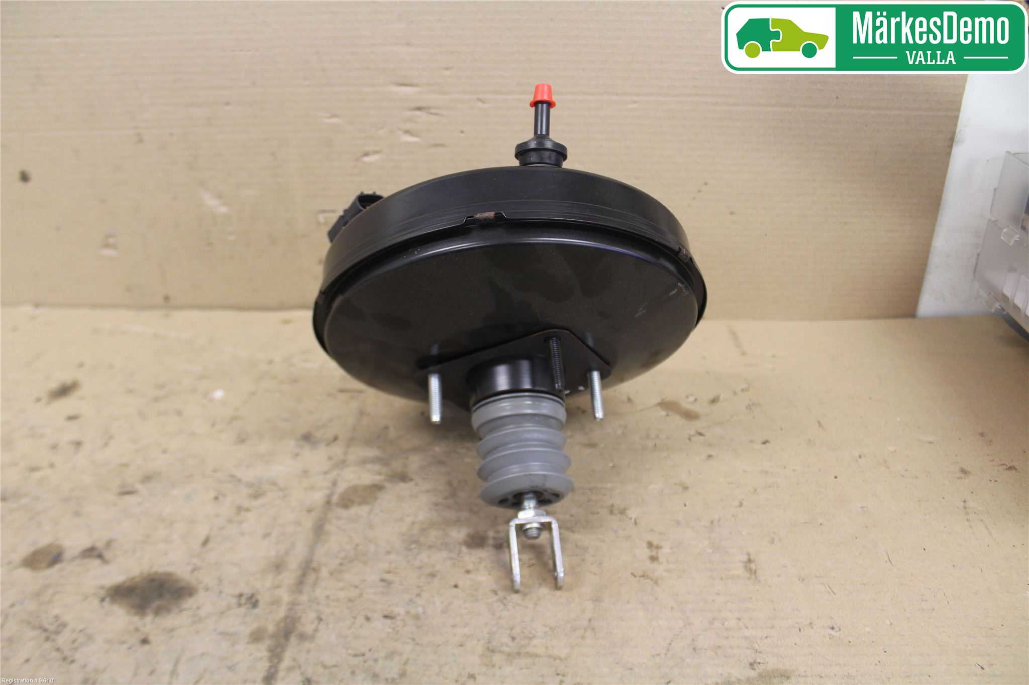 Toyota YARIS XP130 12-14 Bremseservo