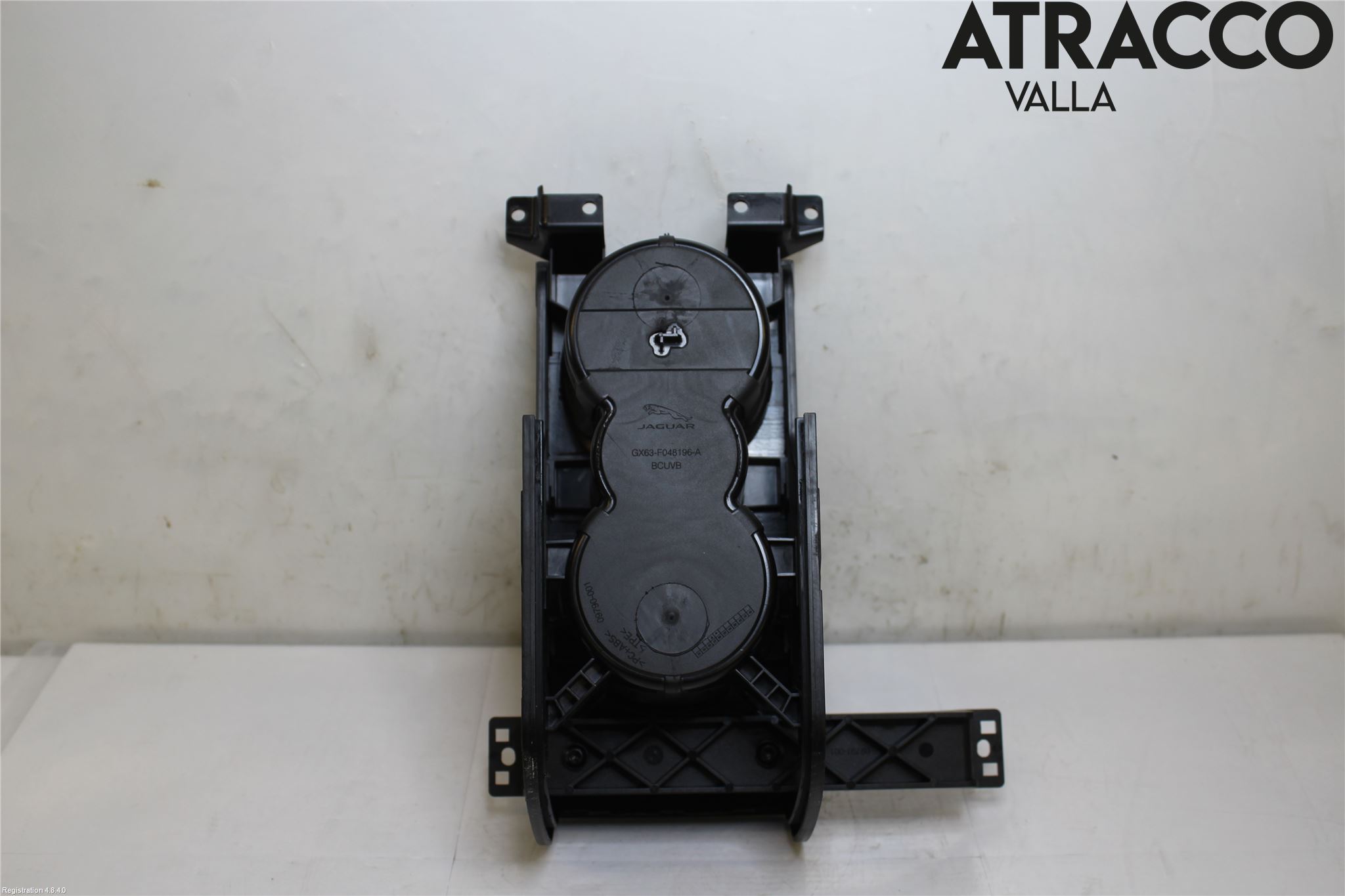 Jaguar XF (X260) 16-24 Innr Koppholder