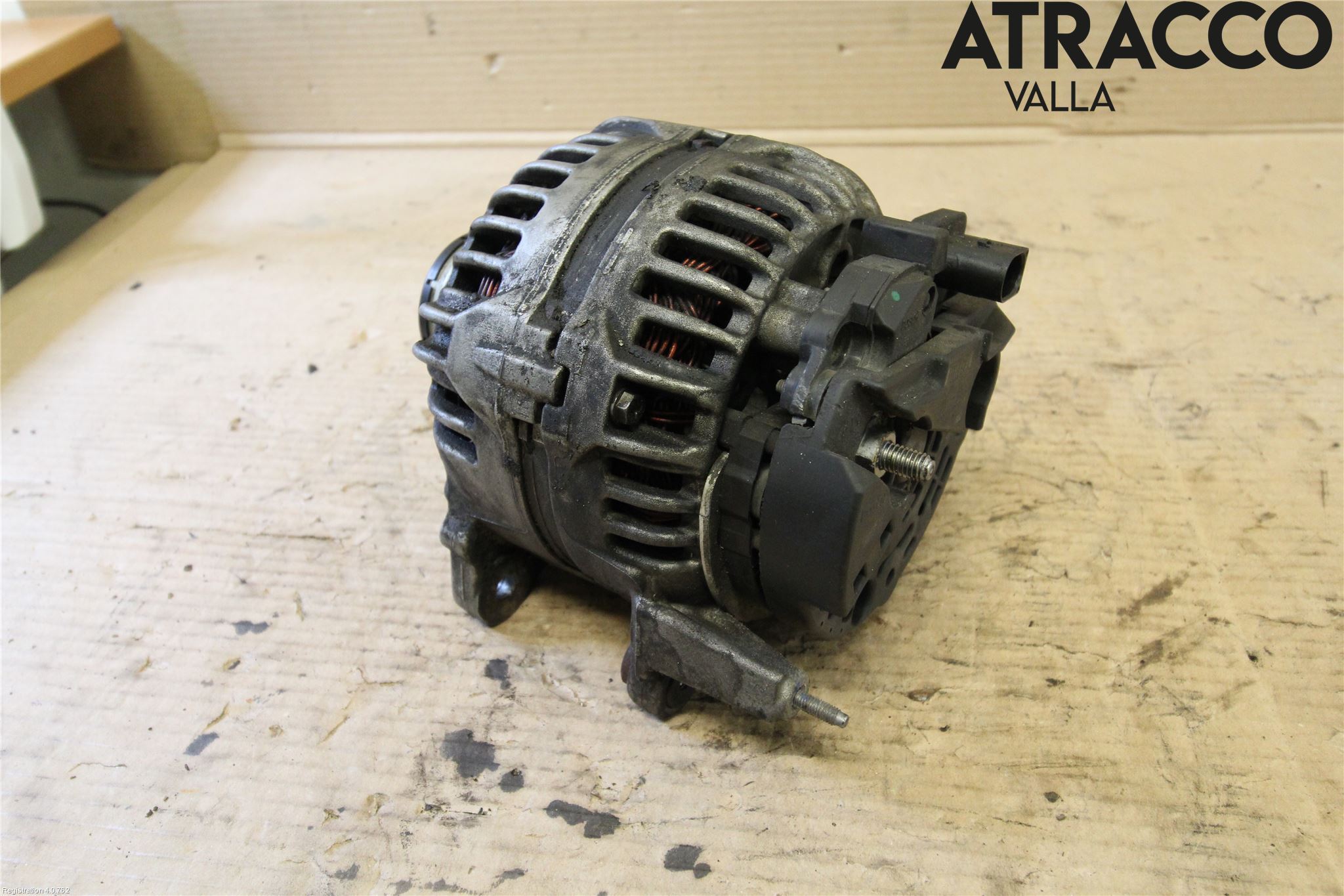 Volkswagen VW GOLF VI 09-13 Dynamo