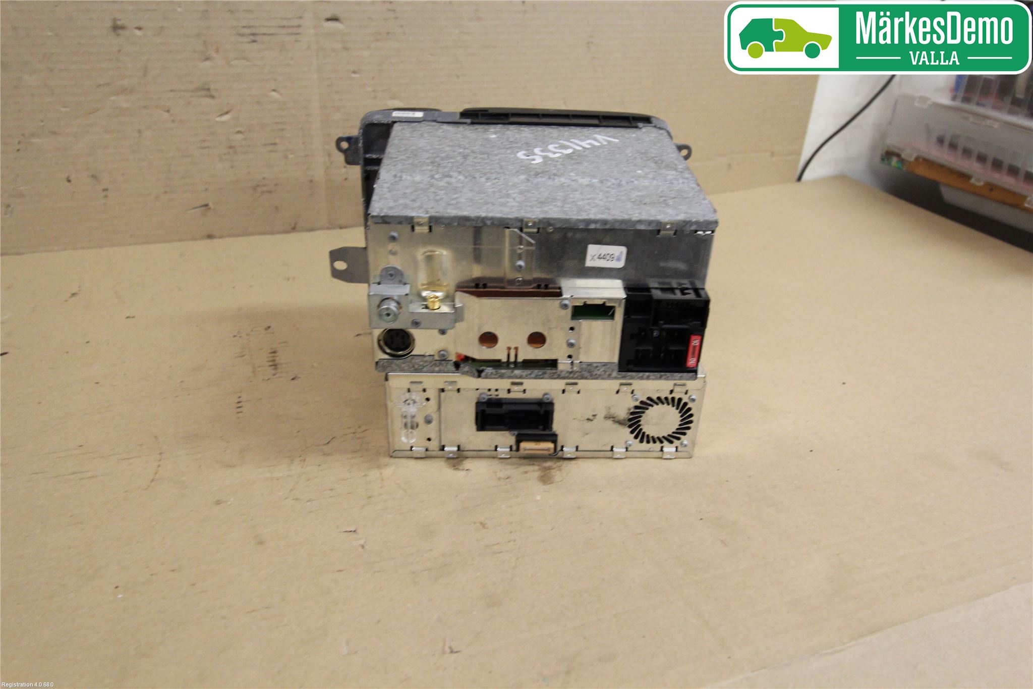 Mercedes-Benz MB S-KLASS (W220)  99-05 Stereo Radio Med Cd
