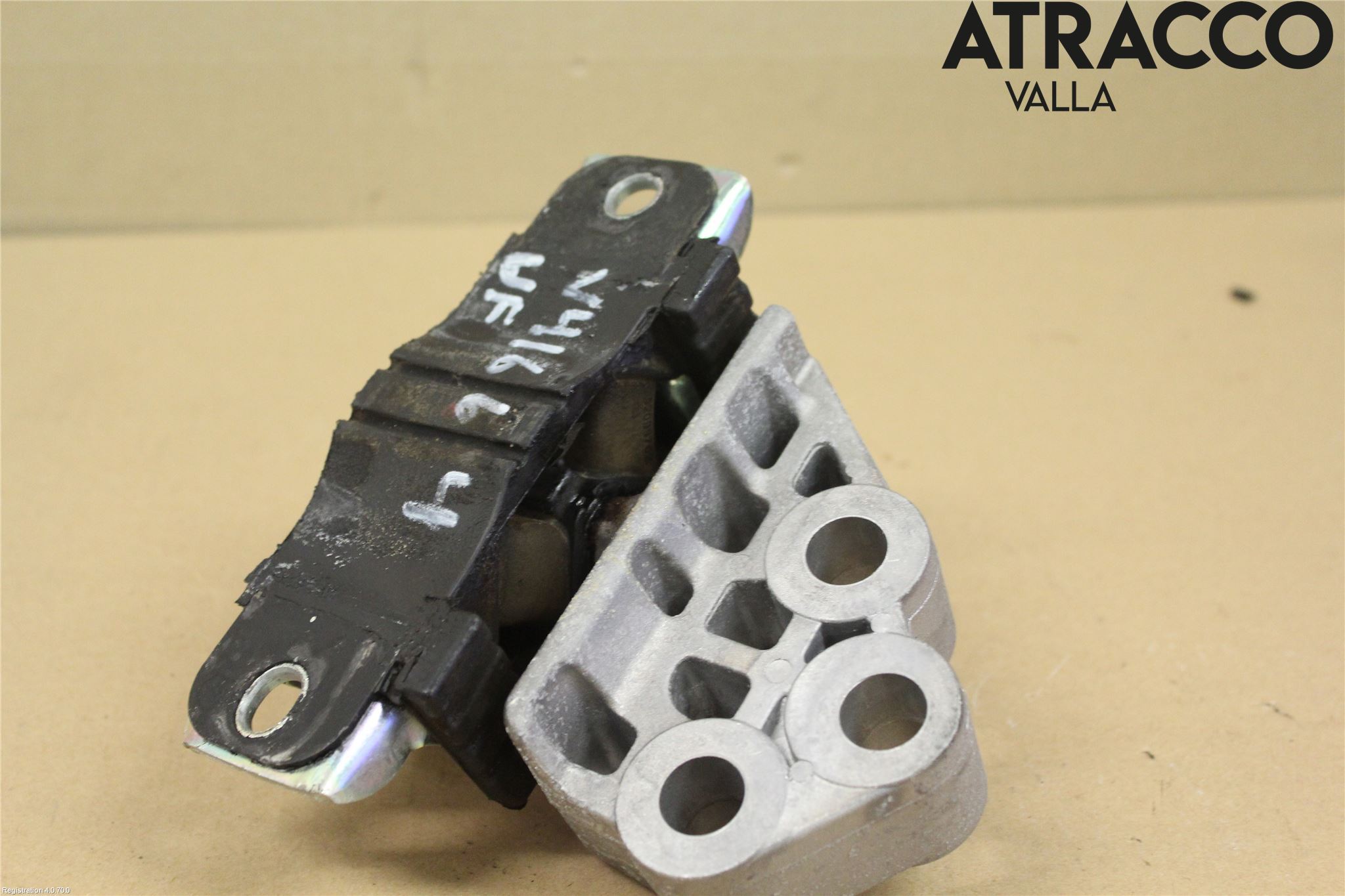Fiat DOBLO CARGO Motor Feste Gummi