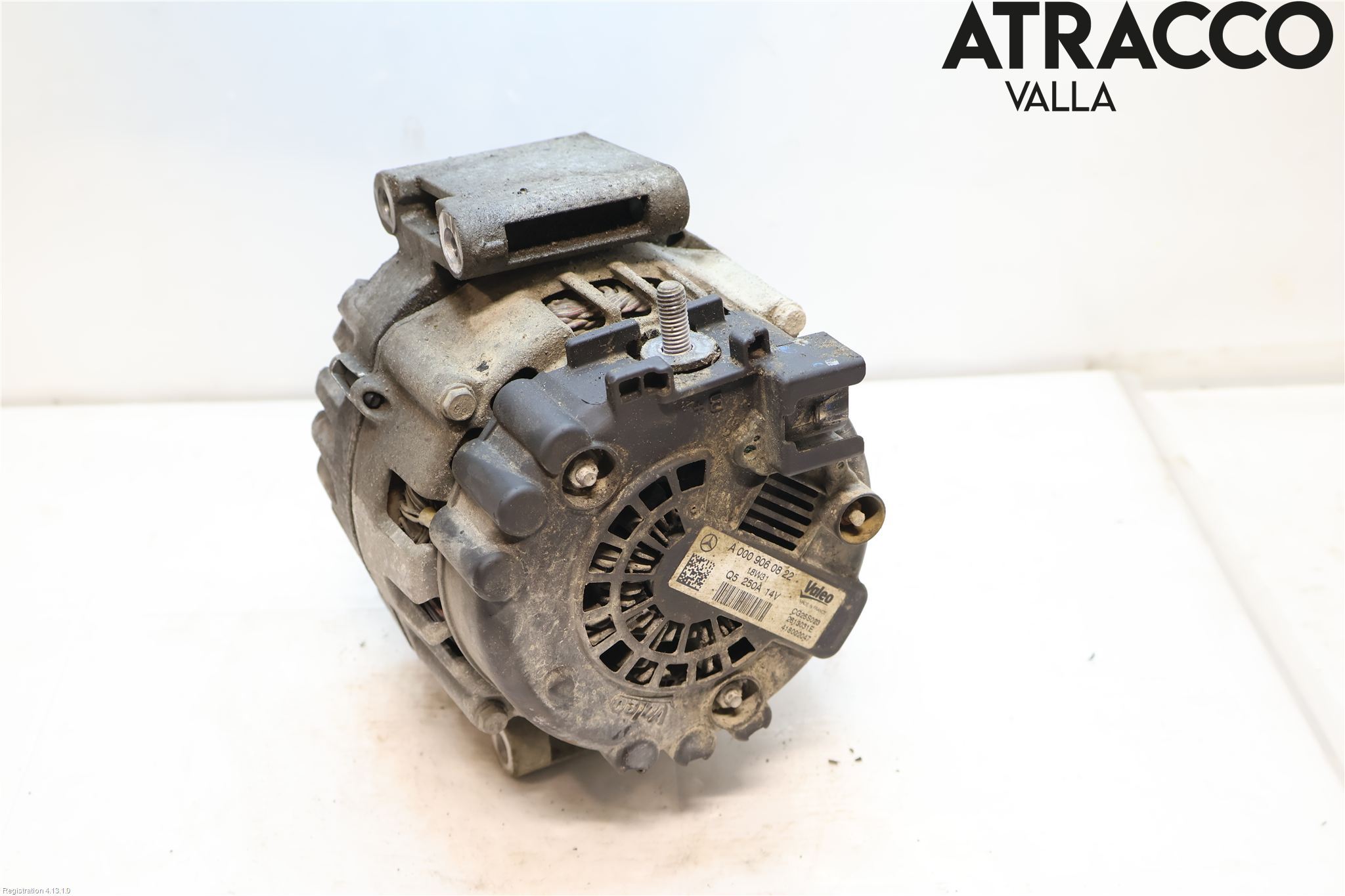 Mercedes-Benz MB X-KLASS (BR 470) 18-20 Dynamo