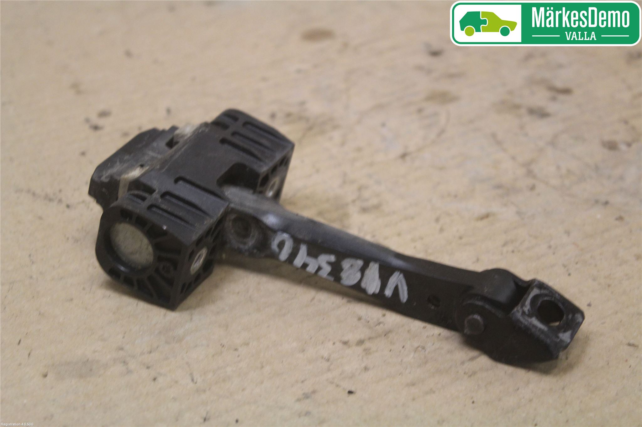 BMW 3 E90/91 SED/TOU 05-12 Dørstopper