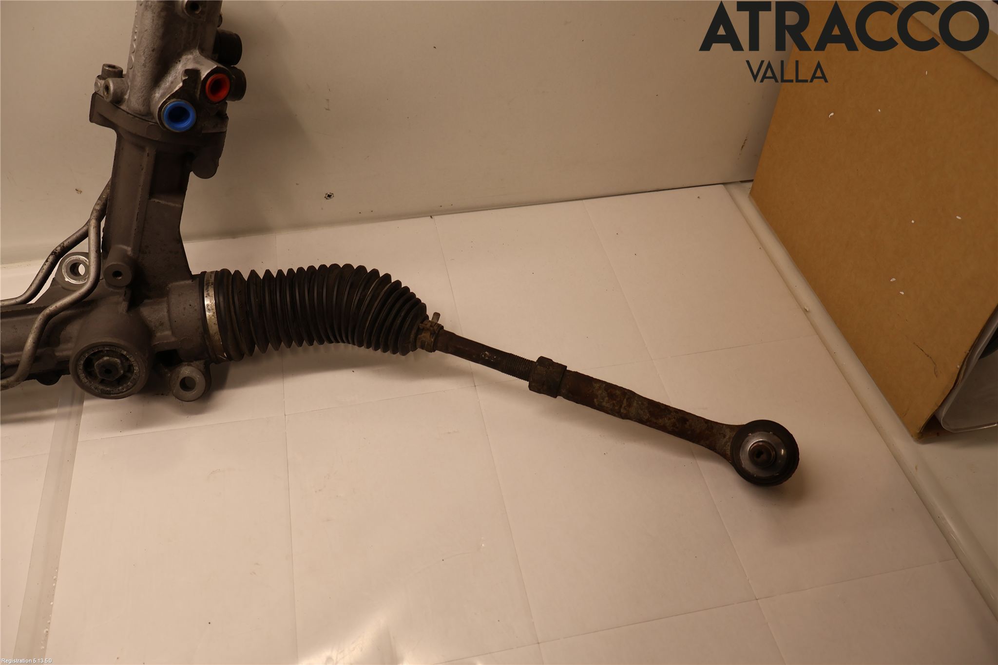 BMW 5 E60/61 Sed/Tou 02-10 Servo Snekke - Tannstang