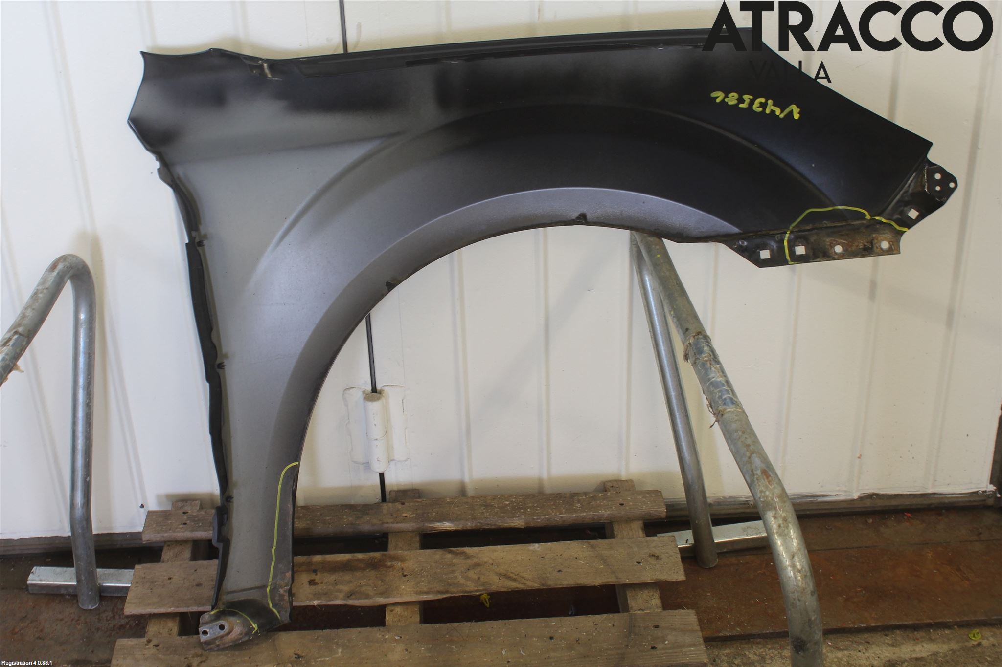 Subaru OUTBACK 10-15 Skjerm Foran Venstre