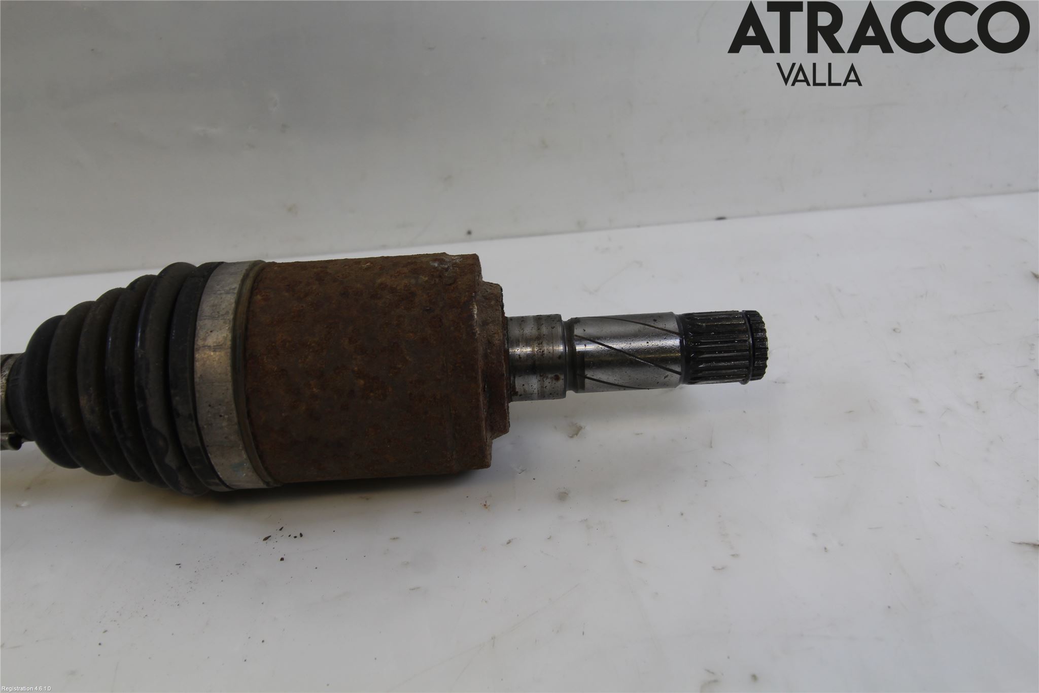 Volvo XC70 14-16 Drivaksel Bak Kompl  V = H
