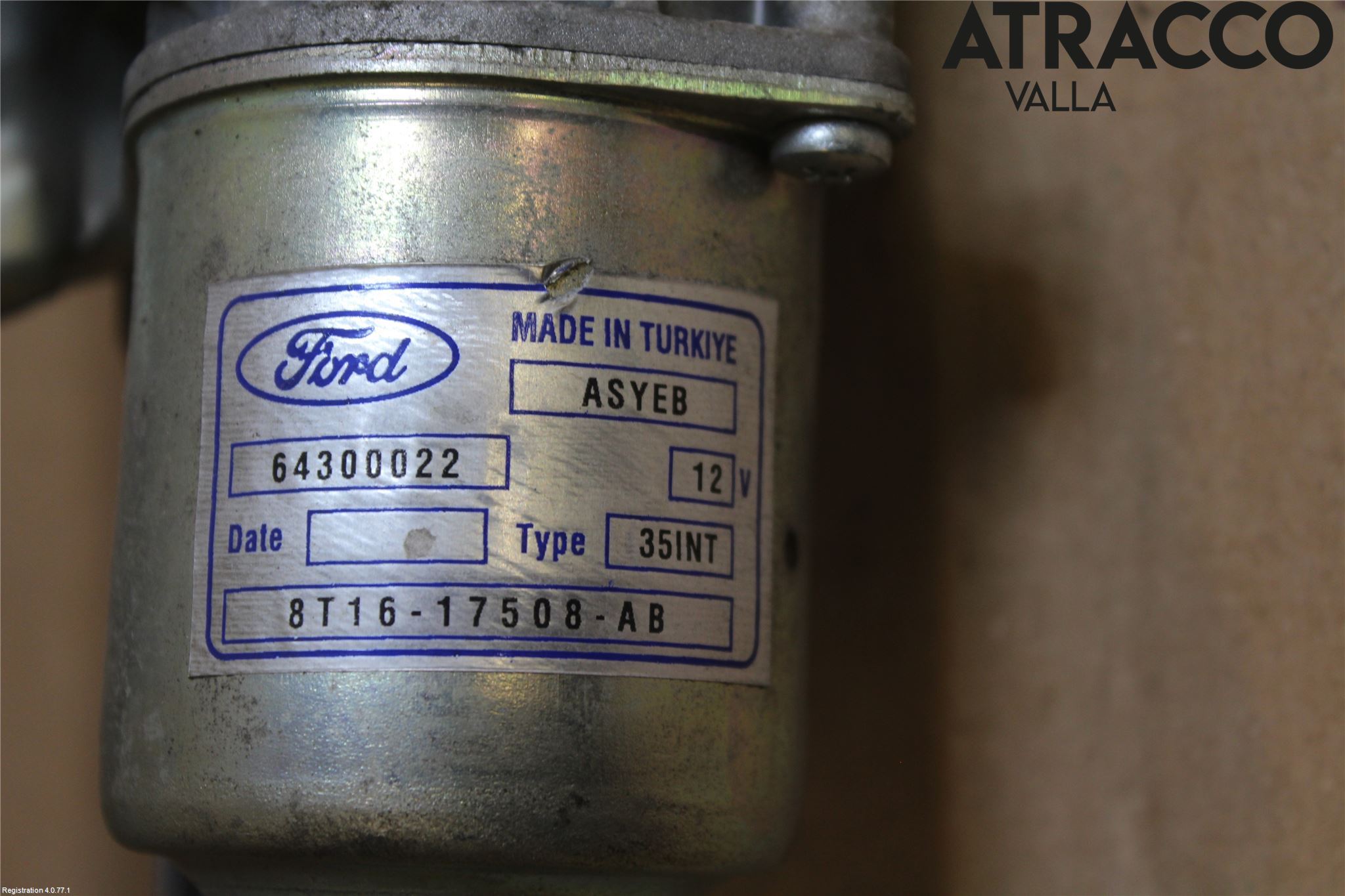 Ford TRANSIT CONNECT 09-13 Viskermotor Frontrute