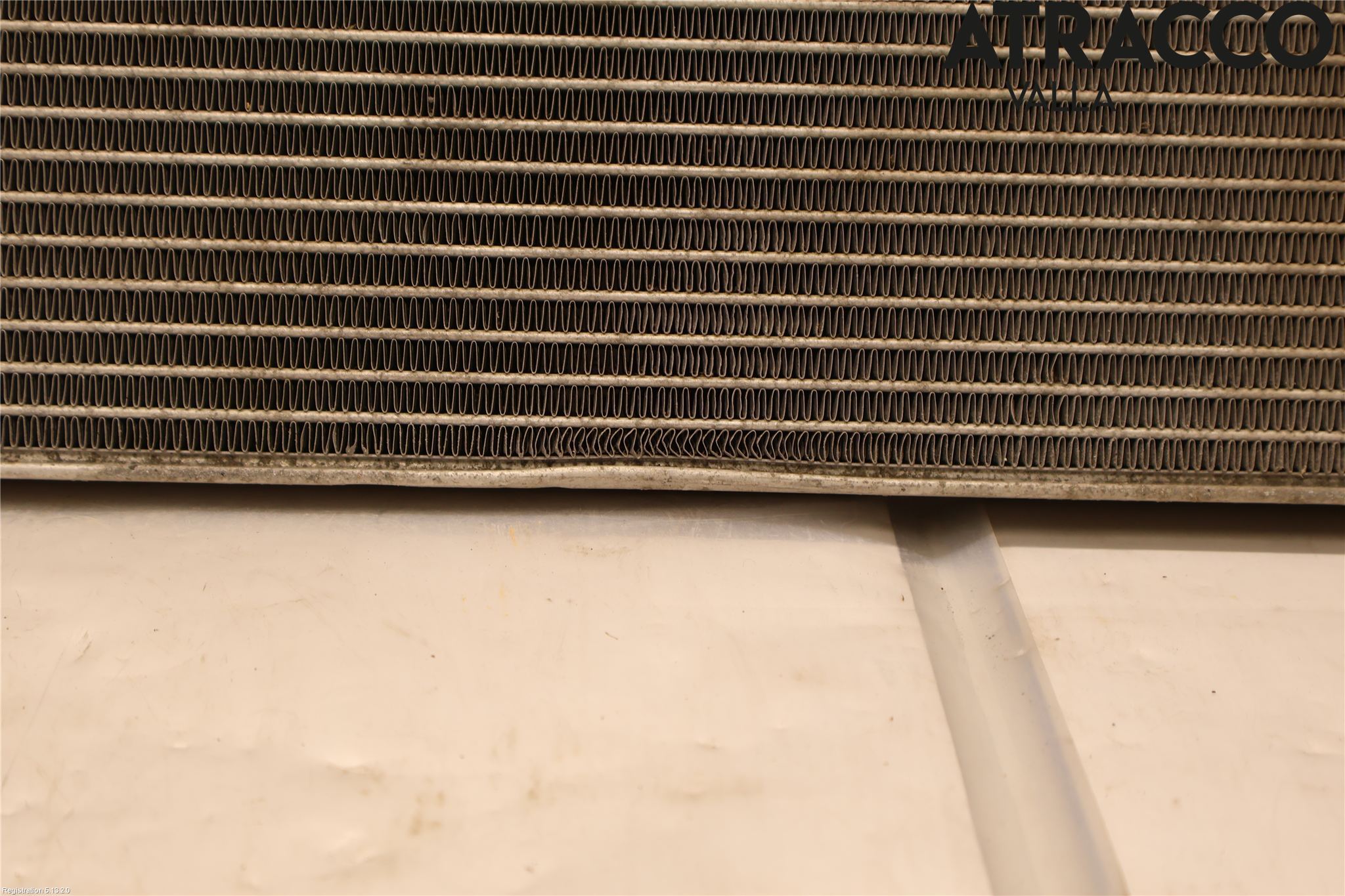 Volkswagen VW TOURAN 03-10 Radiator Manuell