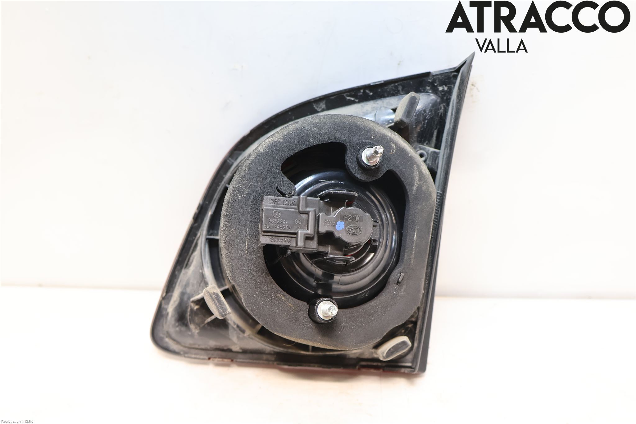 Volkswagen VW GOLF PLUS/CROSS GOLF 04-14 Baklykt Venstre  På Luke(Indre