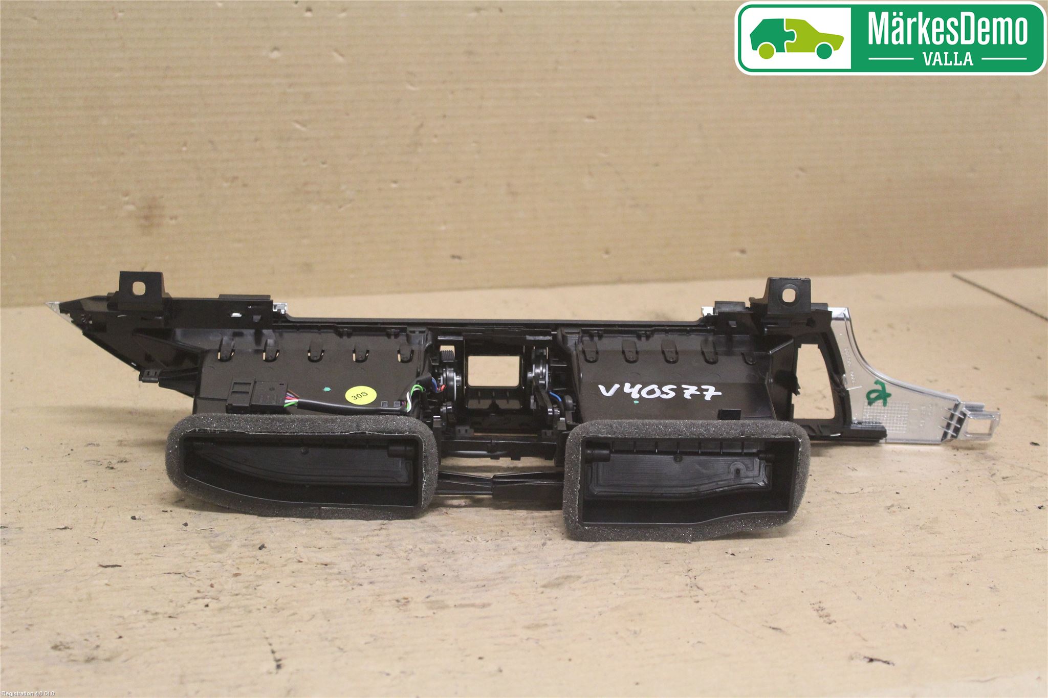 Audi A6 ALLROAD 12-18 Dashbord Kanal - Dyse