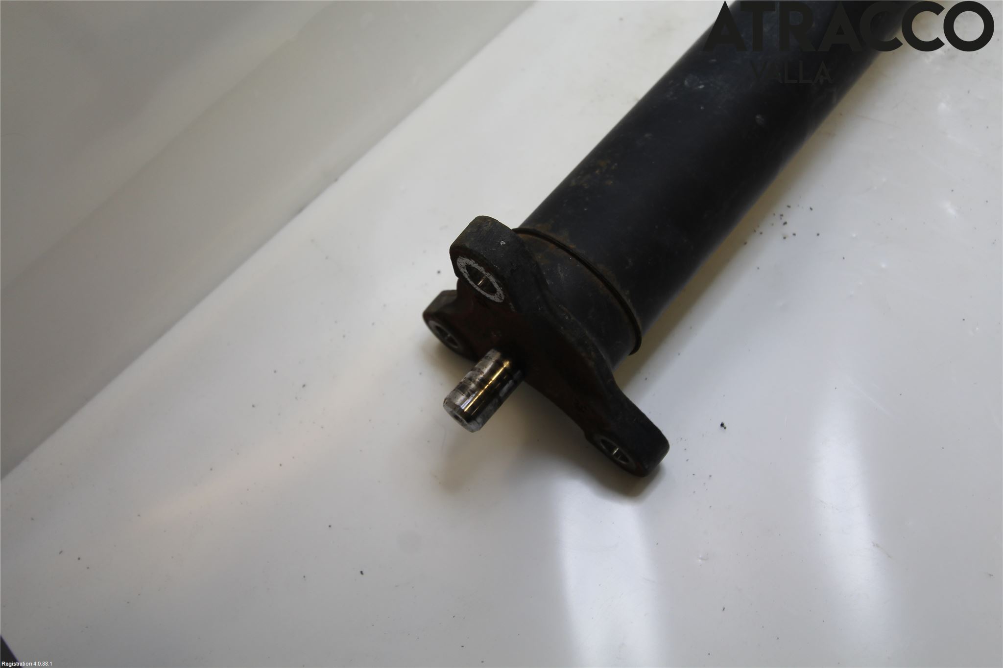 BMW 3 F30/F31/F80 12-19 Mellomaksel Kompl