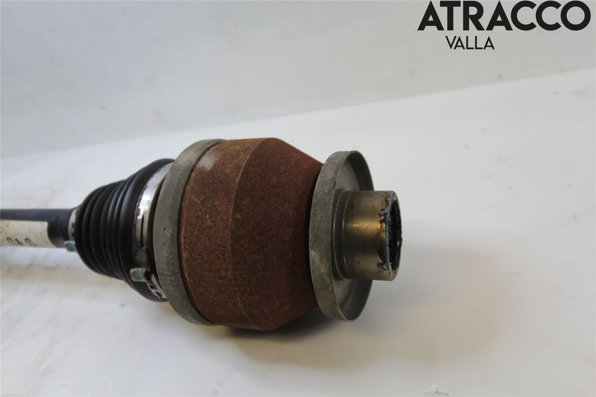 Volkswagen VW TRANSP/CARAVELLE (T5) 04-15 Drivaksel Foran Kompl Venstre