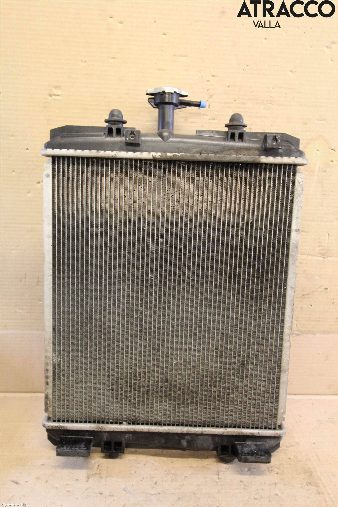Toyota AYGO 06-14 Radiator Manuell
