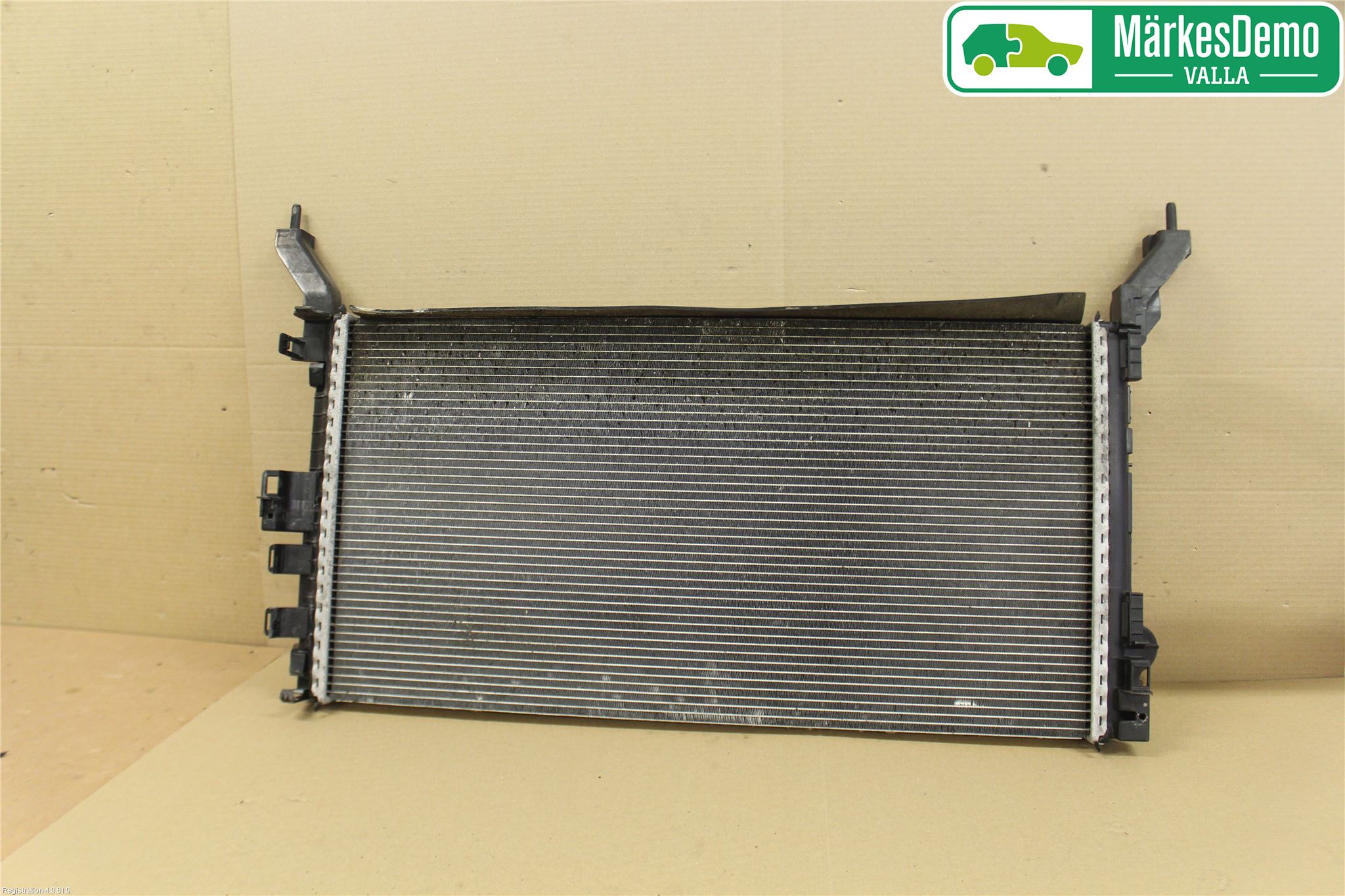 Renault LAGUNA III 08-10 Radiator Manuell