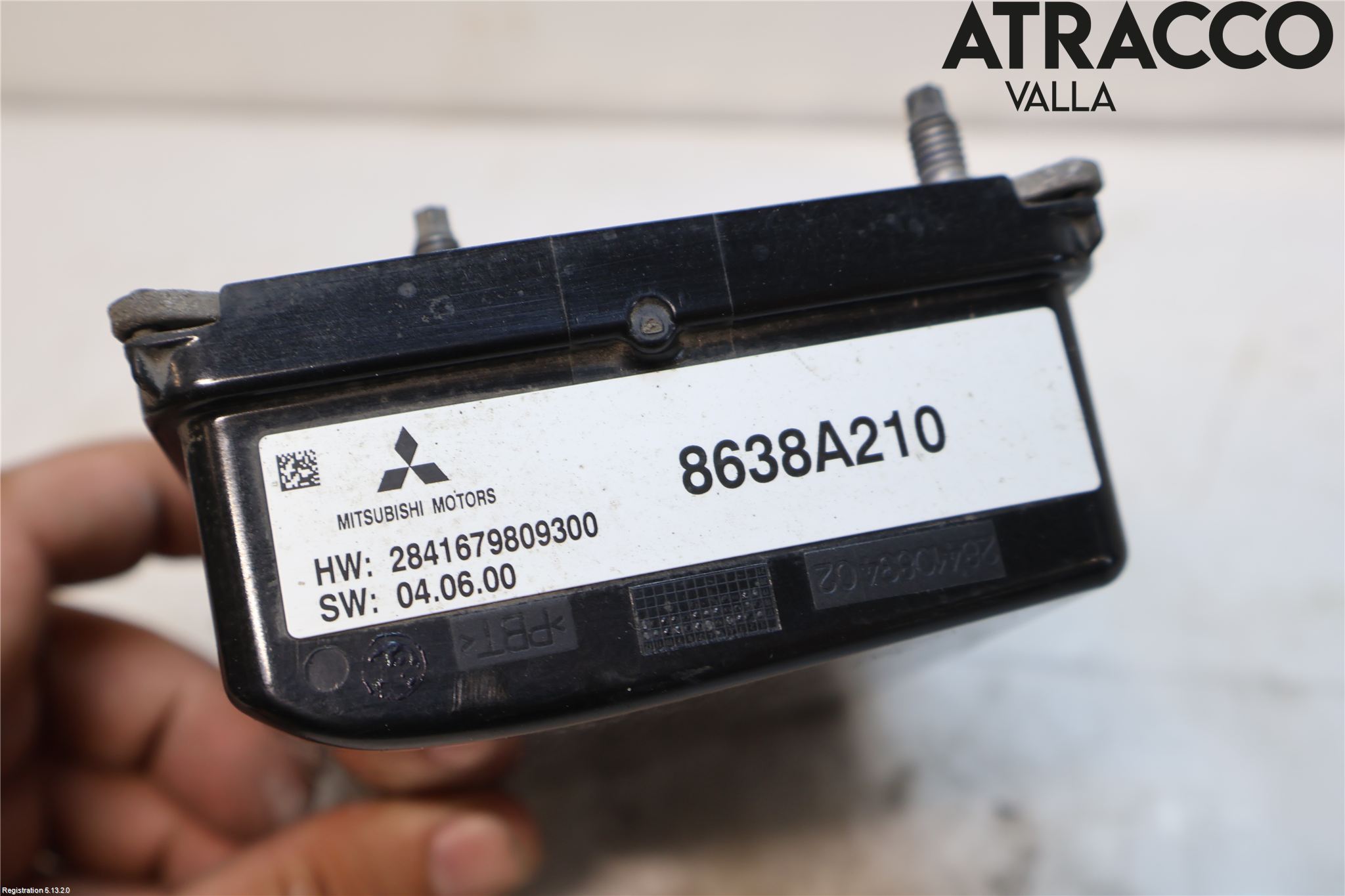 Mitsubishi OUTLANDER 13-21 Sensor Kollisjonsbeskyttelse