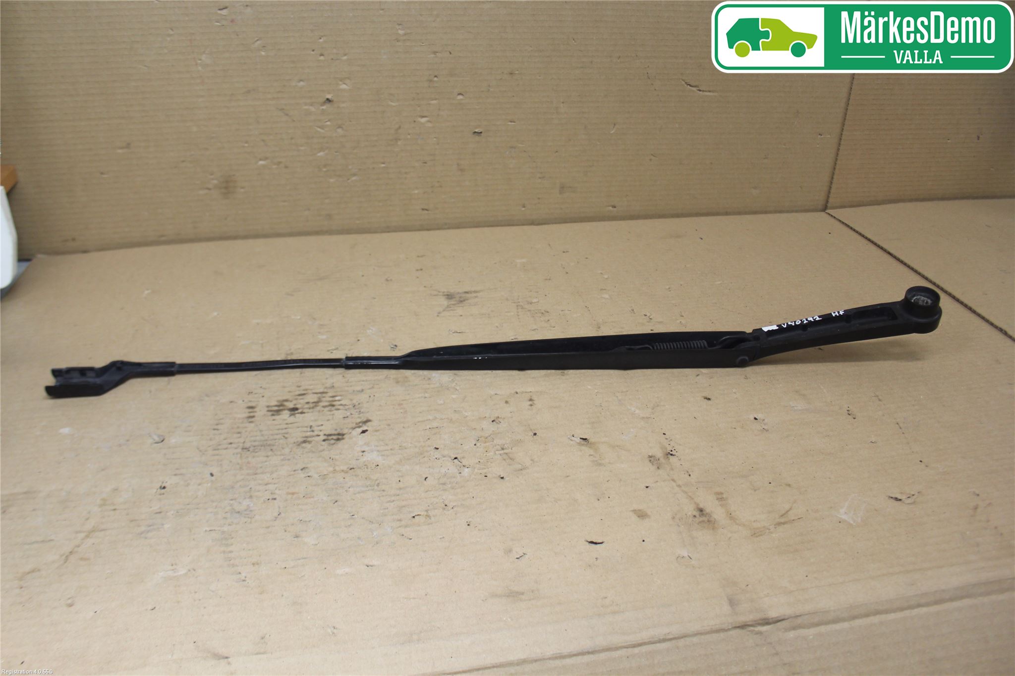 Volvo V70 08-13 Viskerarm-Armer Frontrute