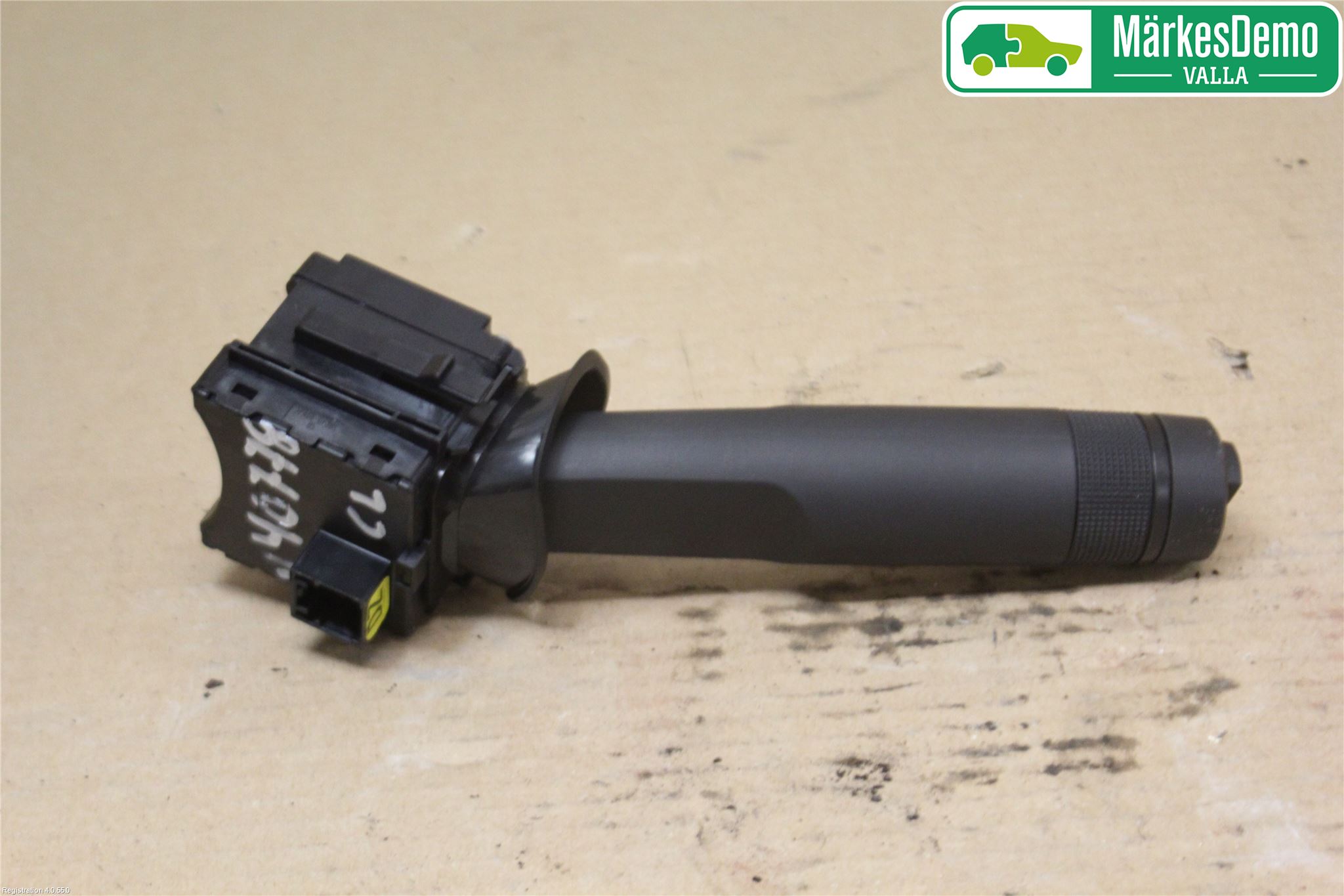 Opel ASTRA J 10-15 Bryter Ratt Visker - Spyler