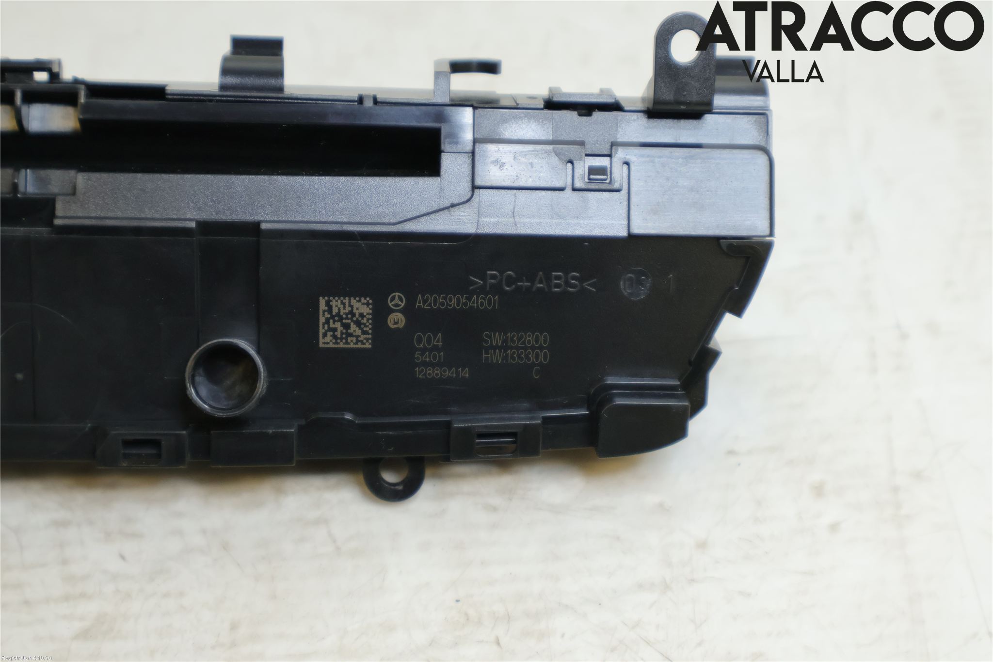 Mercedes-Benz MB C-KLASS (W205) 14-21 Stereo Radio Med Cd
