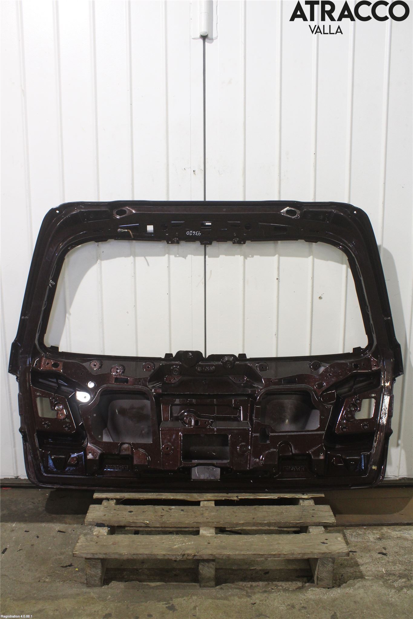 Mercedes-Benz MB E-KLASS (W212) 09-16 Bakluke Koffertlokk