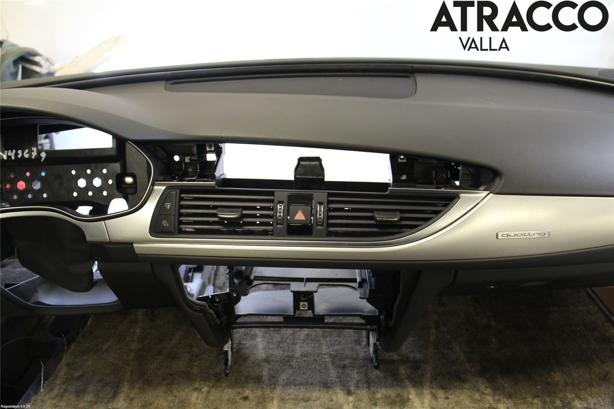 Audi A6 ALLROAD 12-18 Dashbord