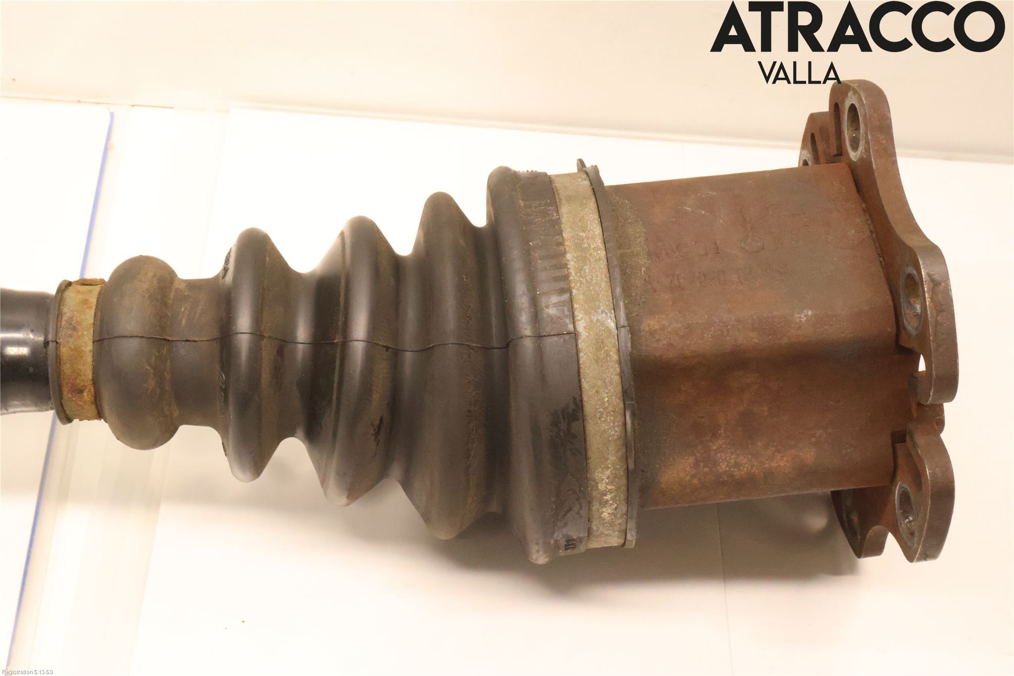 Audi A4/S4 05-07 Drivaksel Foran Kompl  V = H