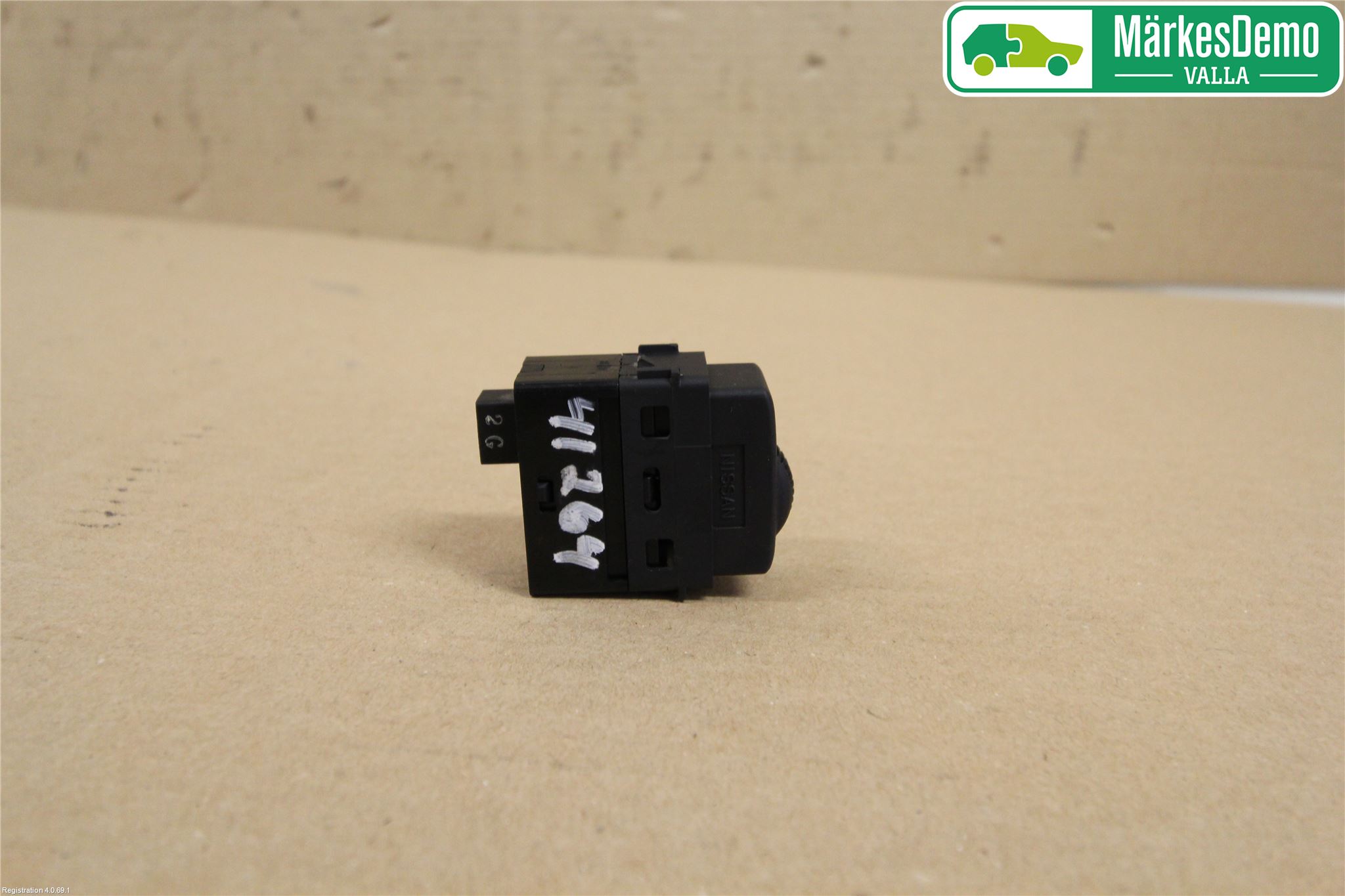 Nissan MICRA 11-16 Frontlykt Lysspredderreg