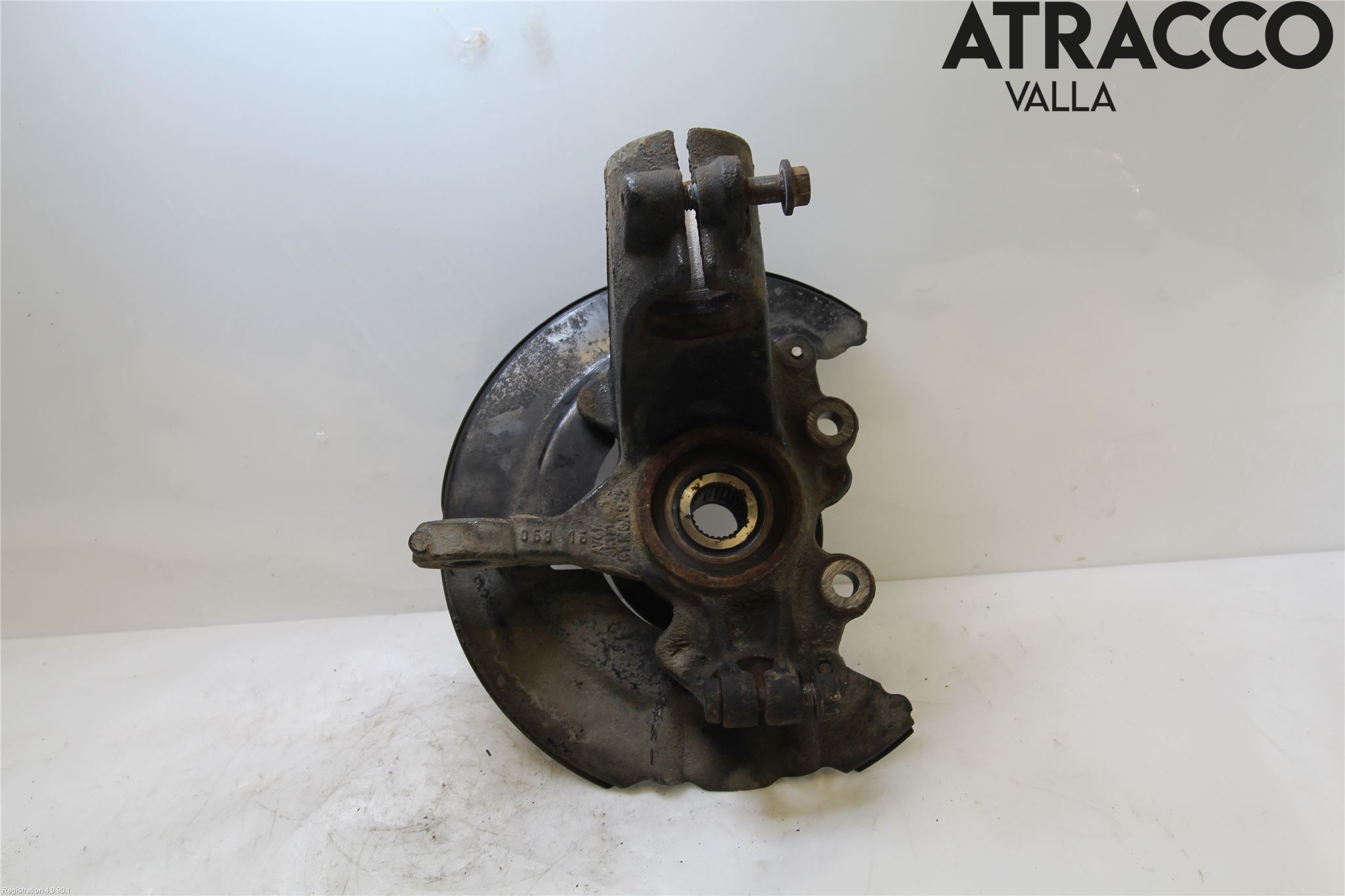 Ford FOCUS 15-18 Spindel Vf