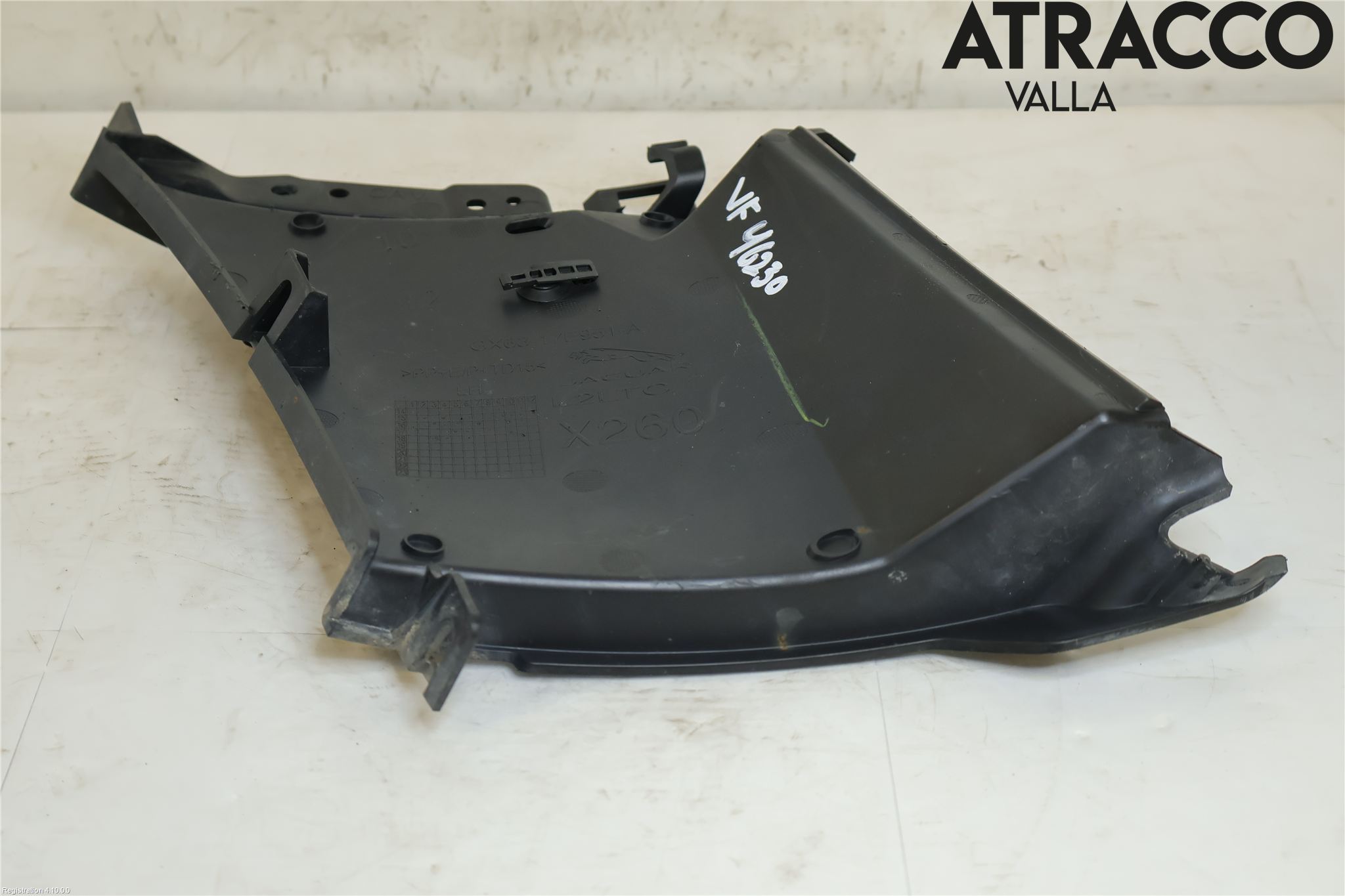 Jaguar XF (X260) 16-24 Luftstyring Front