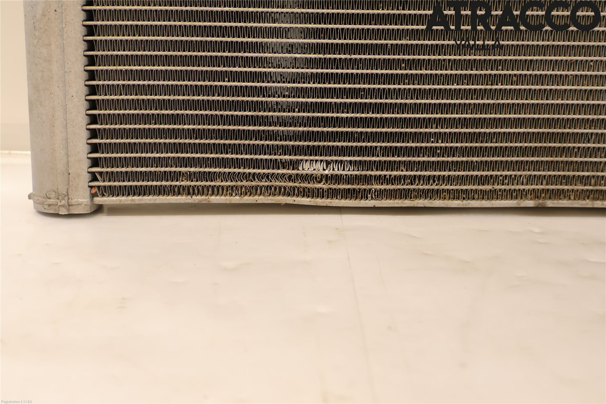 BMW 5 G30/G31/F90 17-23 Radiator Automat