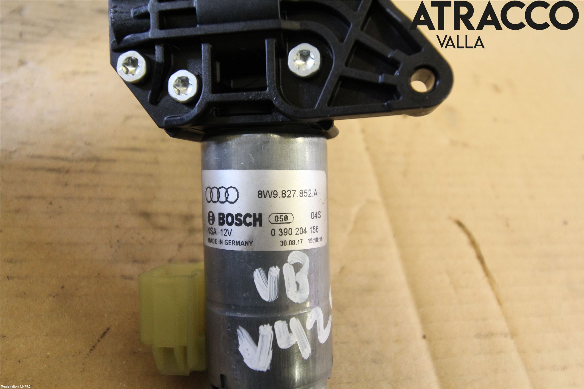 Audi A4/S4 B9 16-19 Baklukeåpner Automatisk