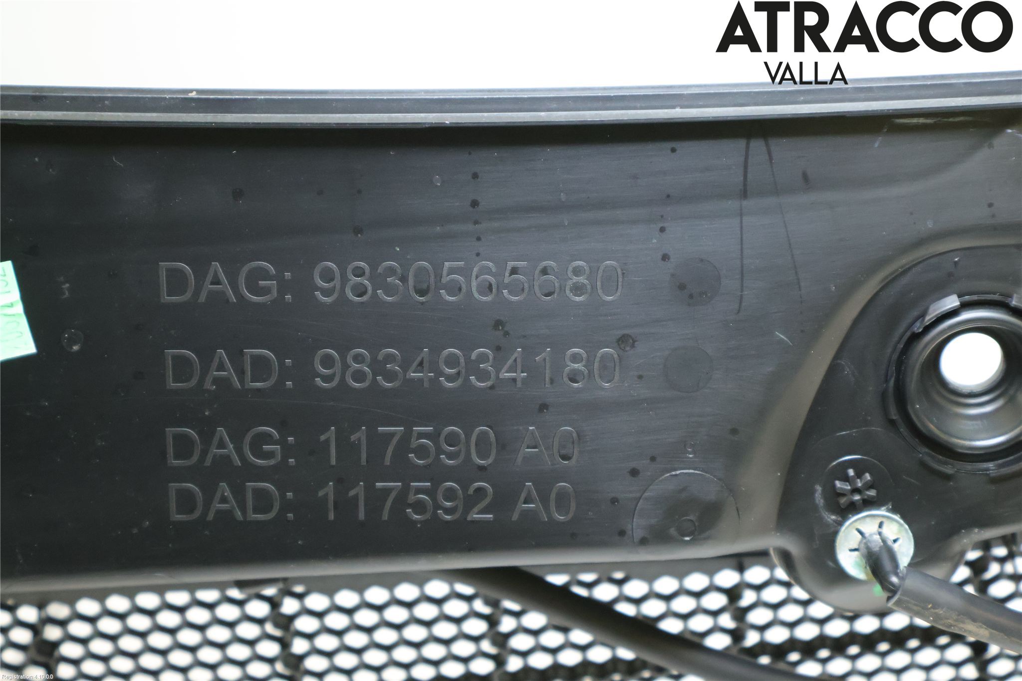 Peugeot 408 22- Visker Deksel-Grill-Under Frr