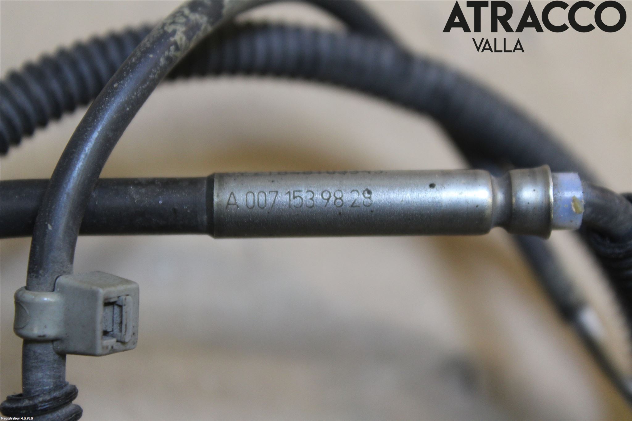 Mercedes-Benz MB E-KLASS (W212) 09-16 Sensor Eksos