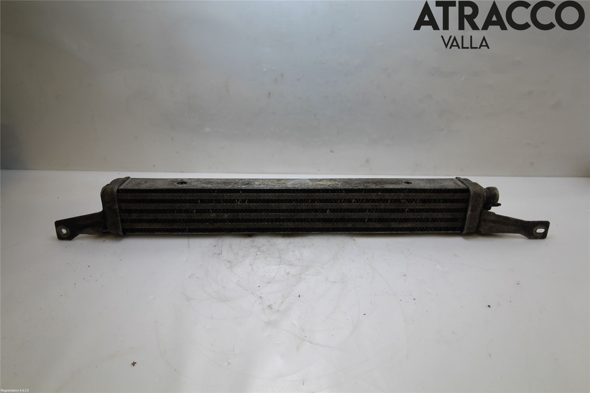 Saab 9-5     06-10 Radiator Oljekjøler Motor
