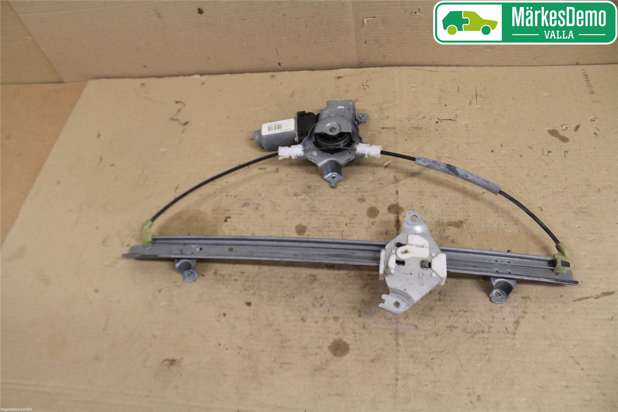 Nissan NAVARA 05-16 Vindusheis El Komp