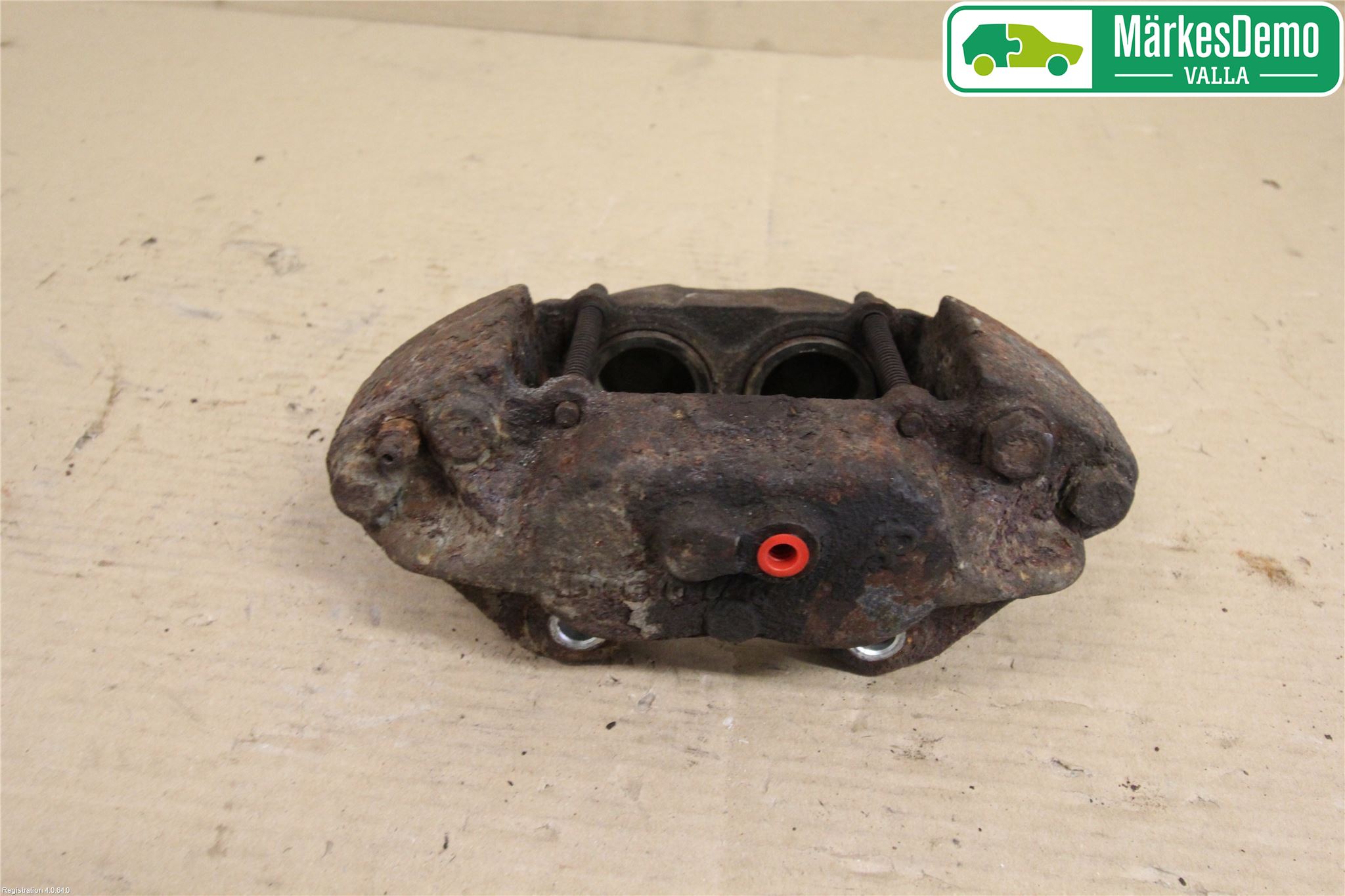 Landrover DEFENDER (L316) 07-16 Bremsecaliper Foran Høyre