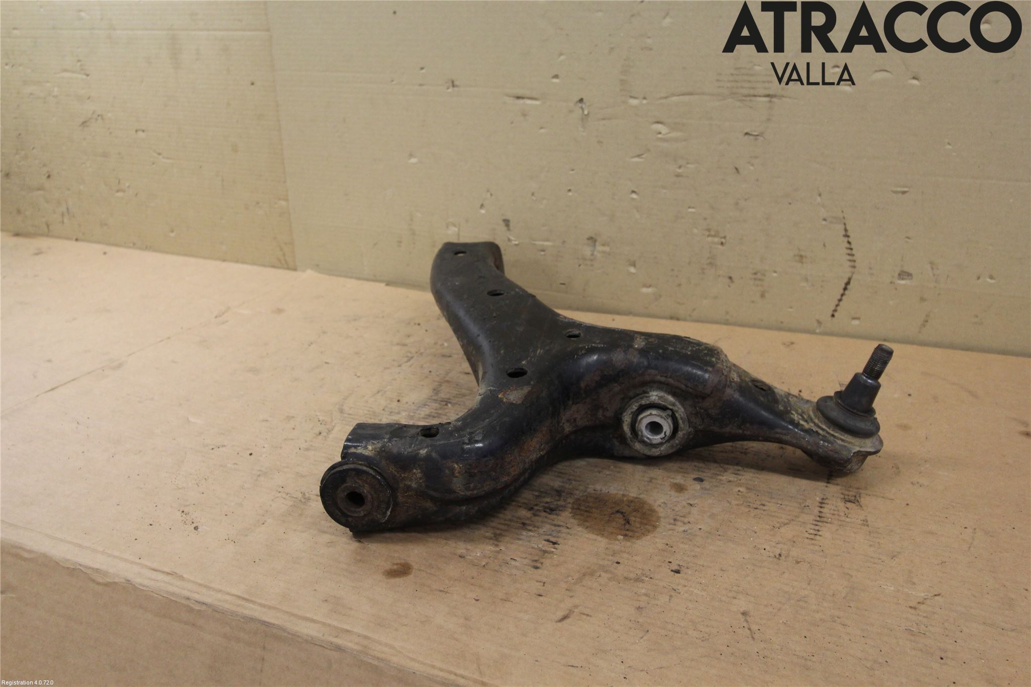 Volkswagen VW AMAROK 2H 10-22 Bærearm Foran Høyre Nedre