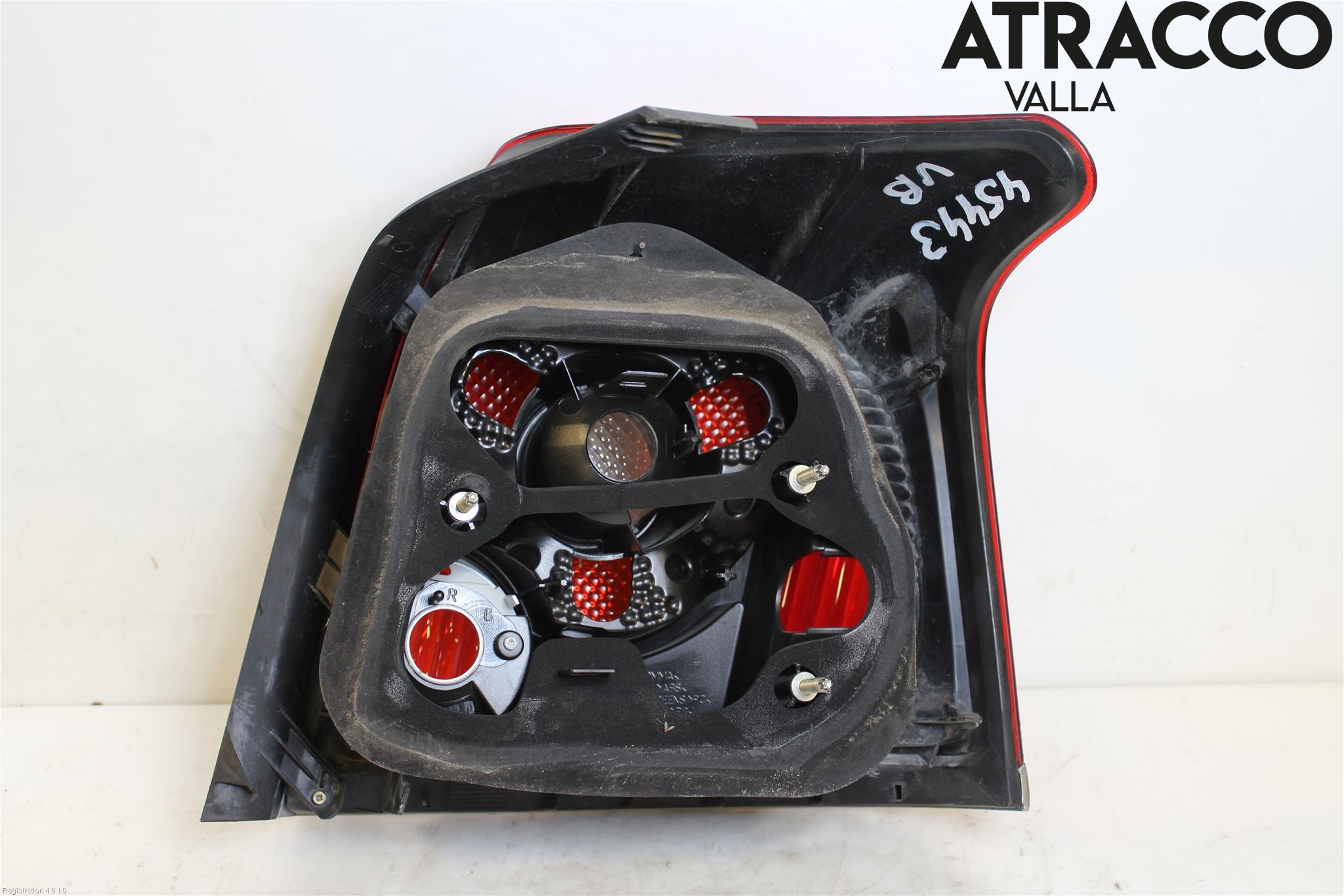 Toyota AVENSIS 03-06 Baklykt Venstre