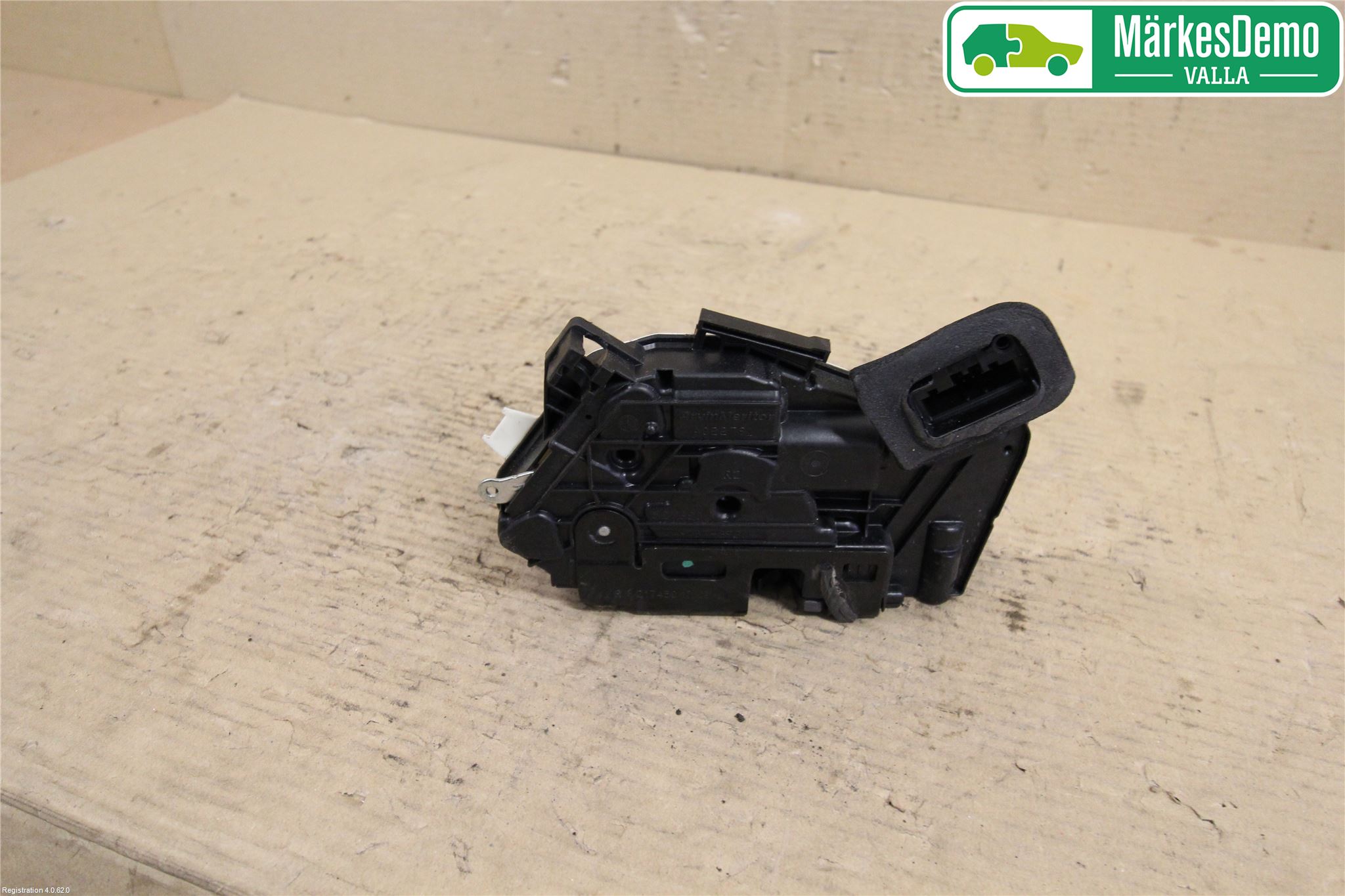 Volkswagen VW POLO 10-17 Dørlås - Låsekasse
