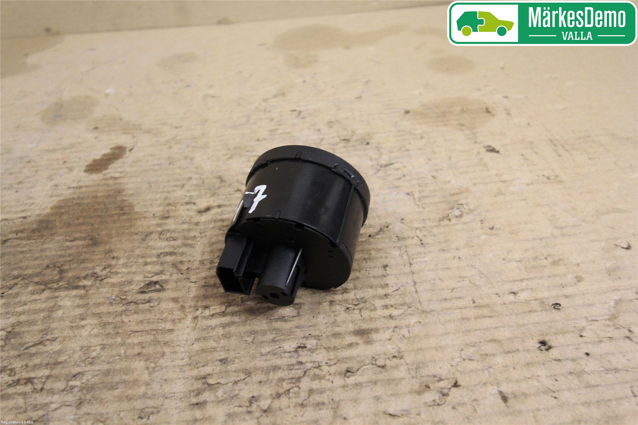 Volkswagen VW GOLF VI 09-13 Bryter Hovedlys