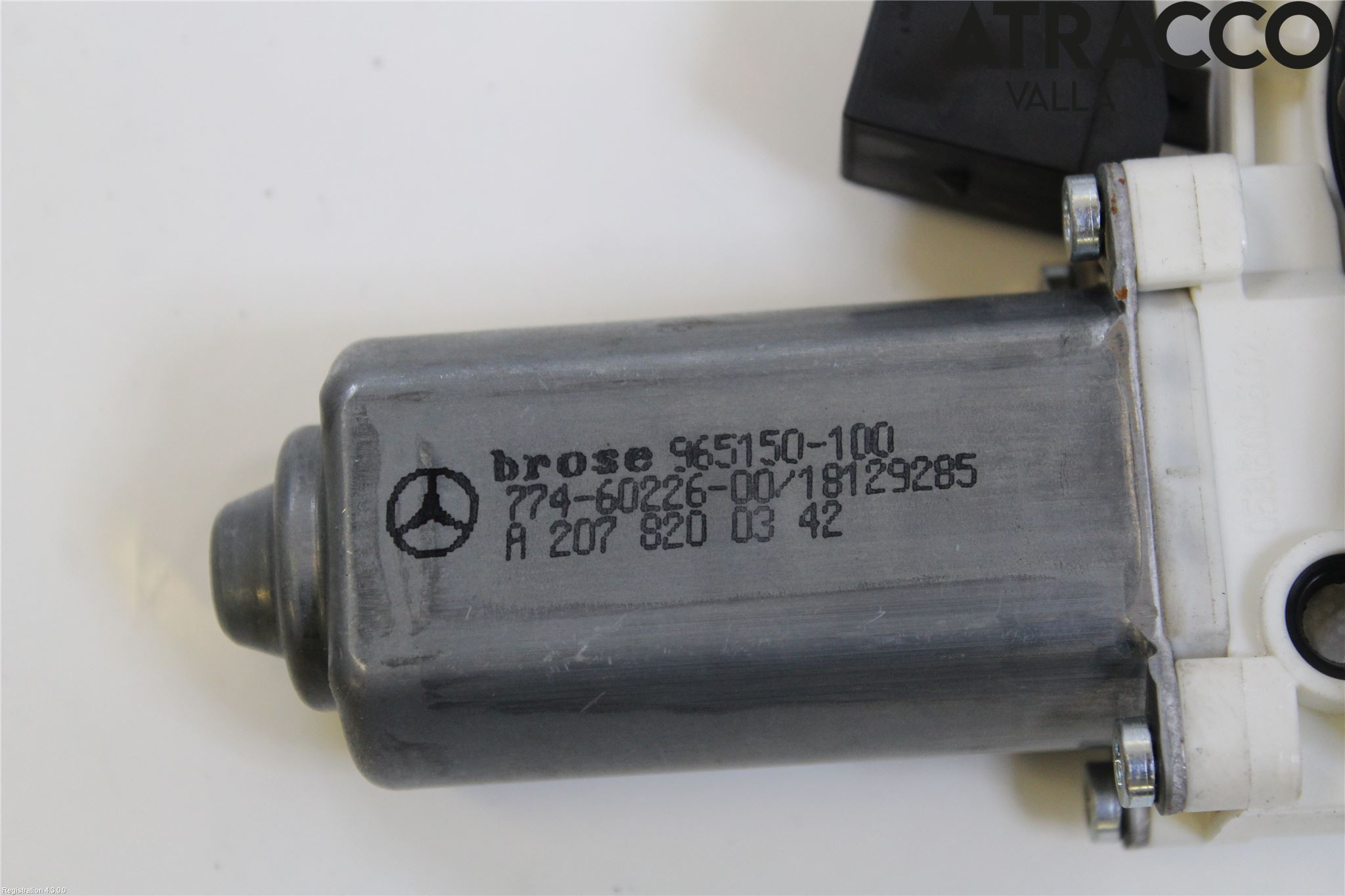 Mercedes-Benz MB E-KLASS (W212) 09-16 Vindusheis El Komp