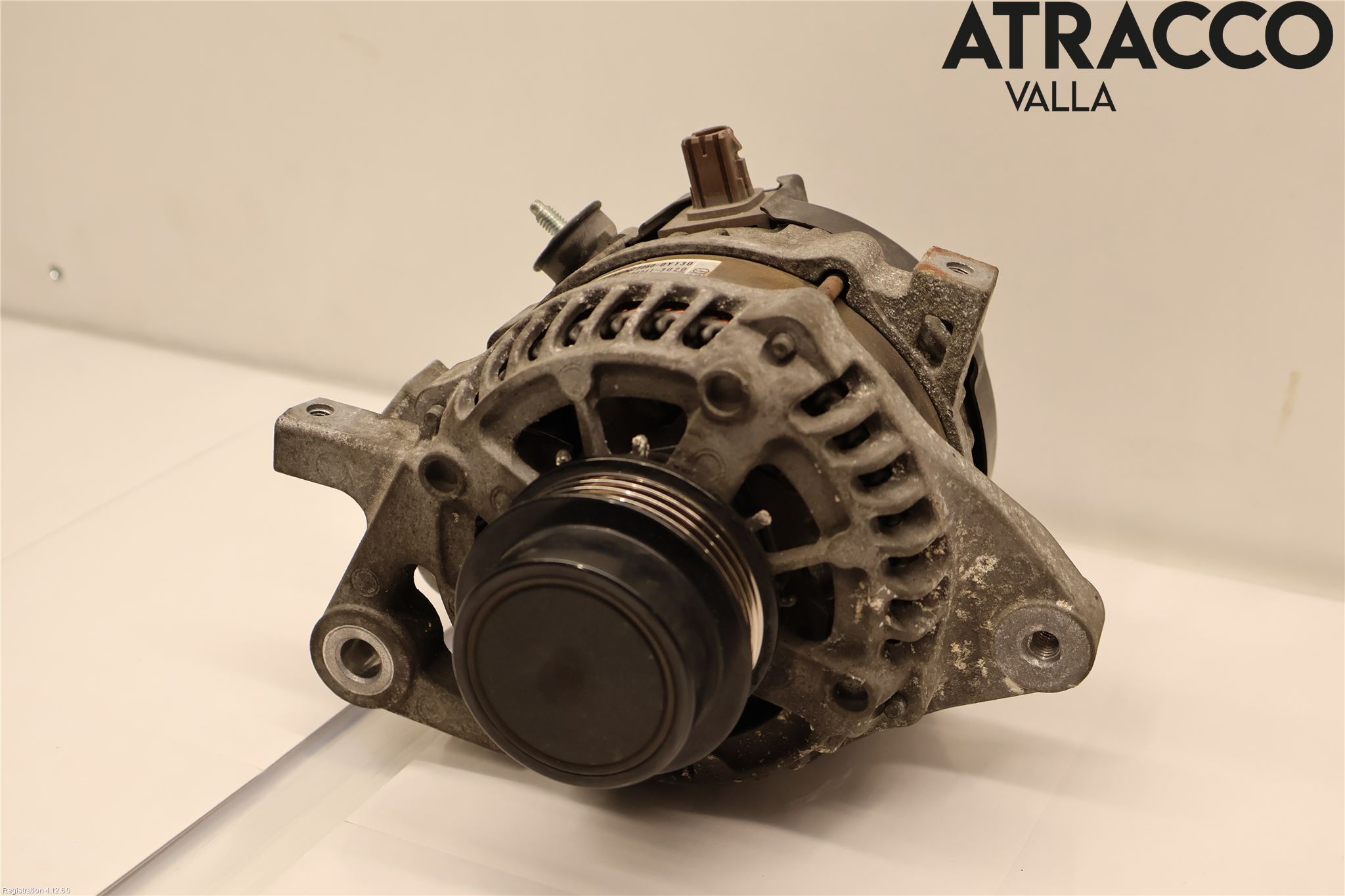 Toyota YARIS XP130 12-14 Dynamo