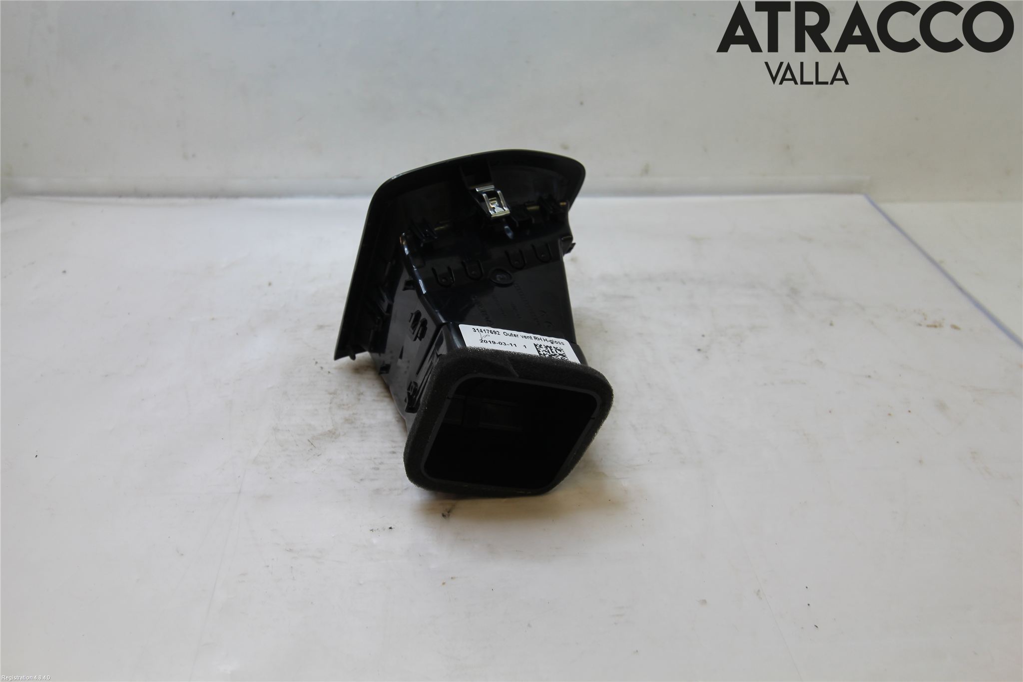 Volvo XC60 18- Dashbord Kanal - Dyse