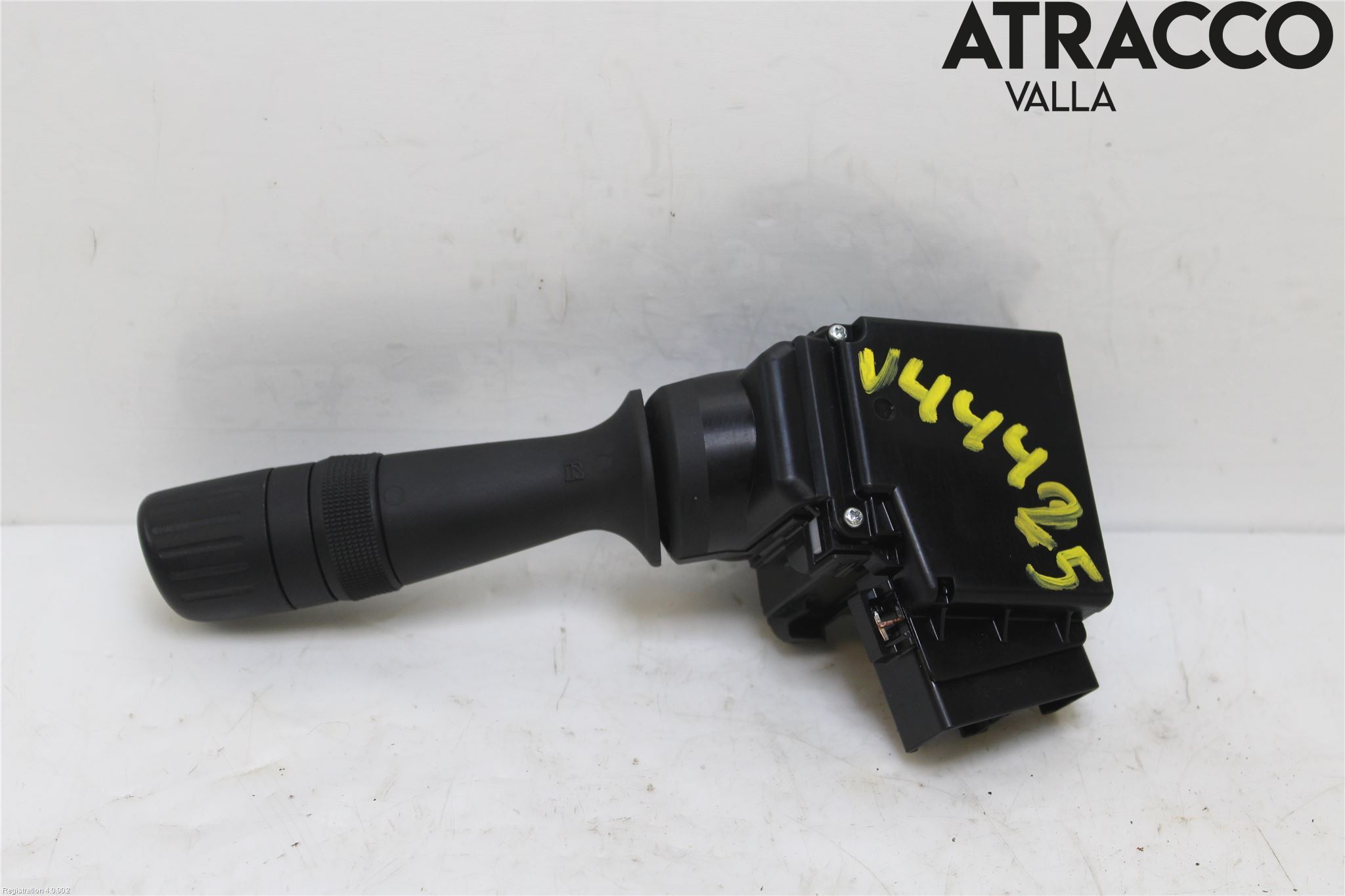 Toyota AURIS 13-19 Bryter Ratt Visker - Spyler