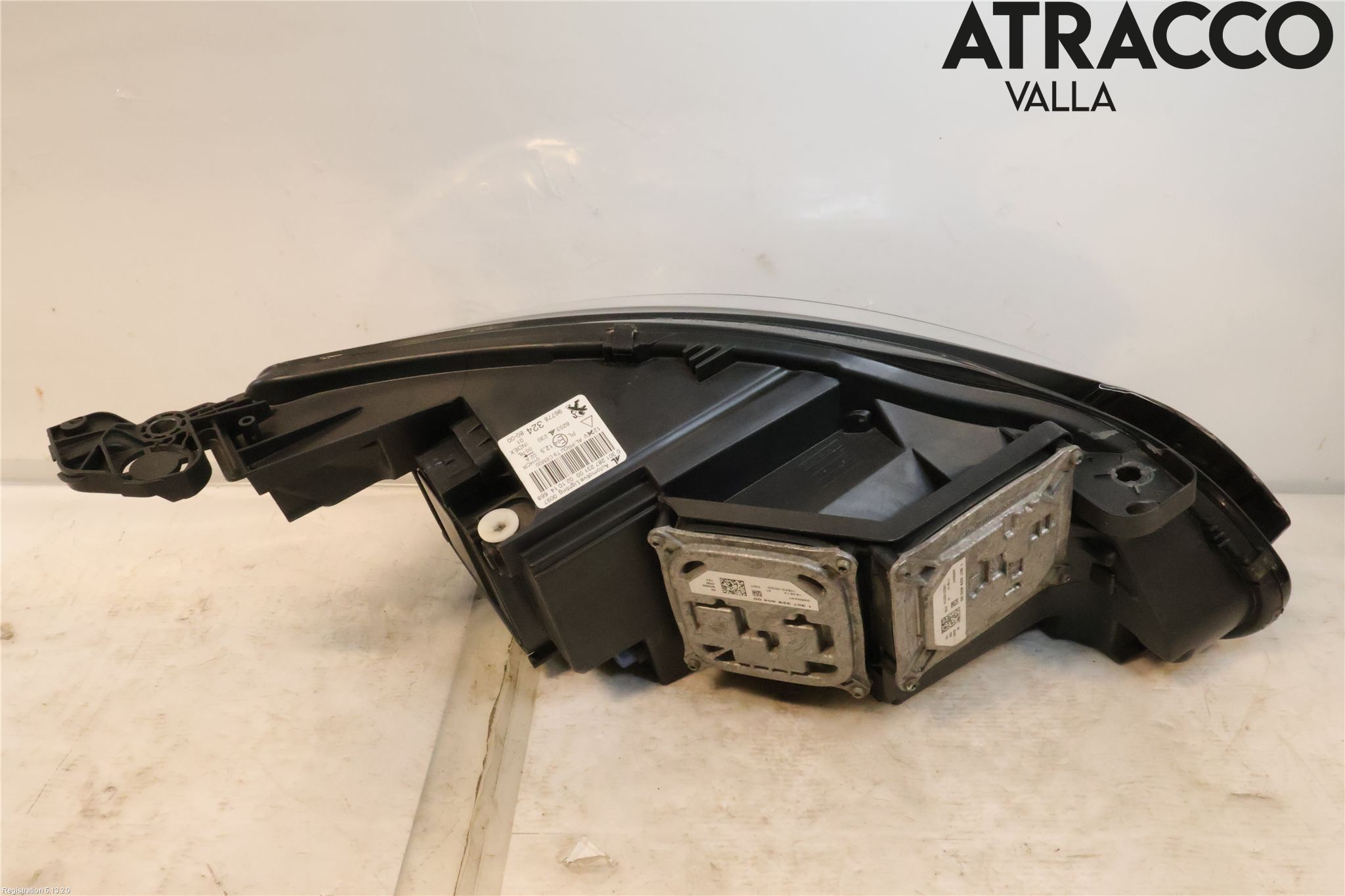 Peugeot 308 14-21 Frontlykt Venstre