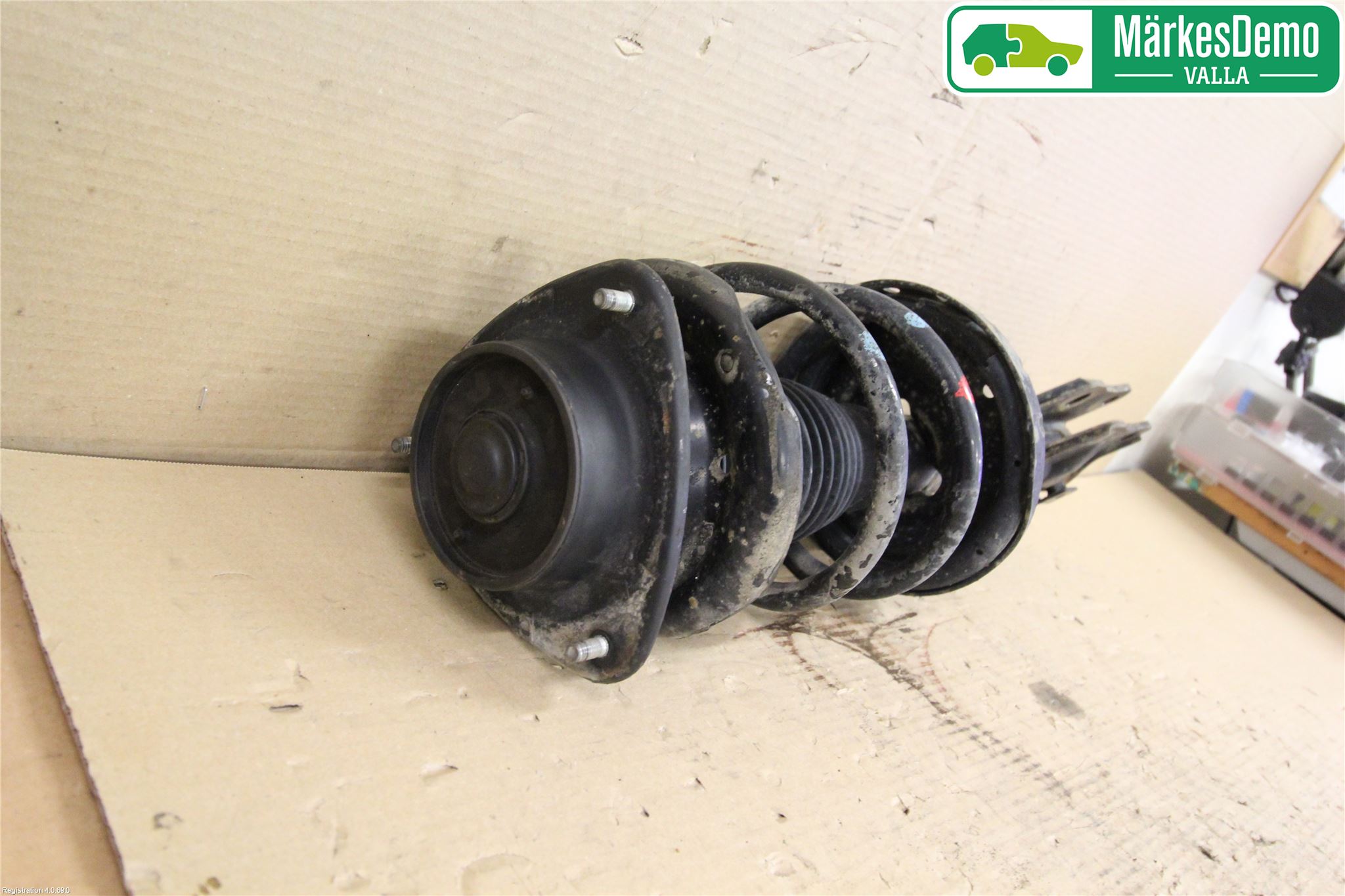 Subaru FORESTER SH  08-13 Fjærbein Foran Venstre