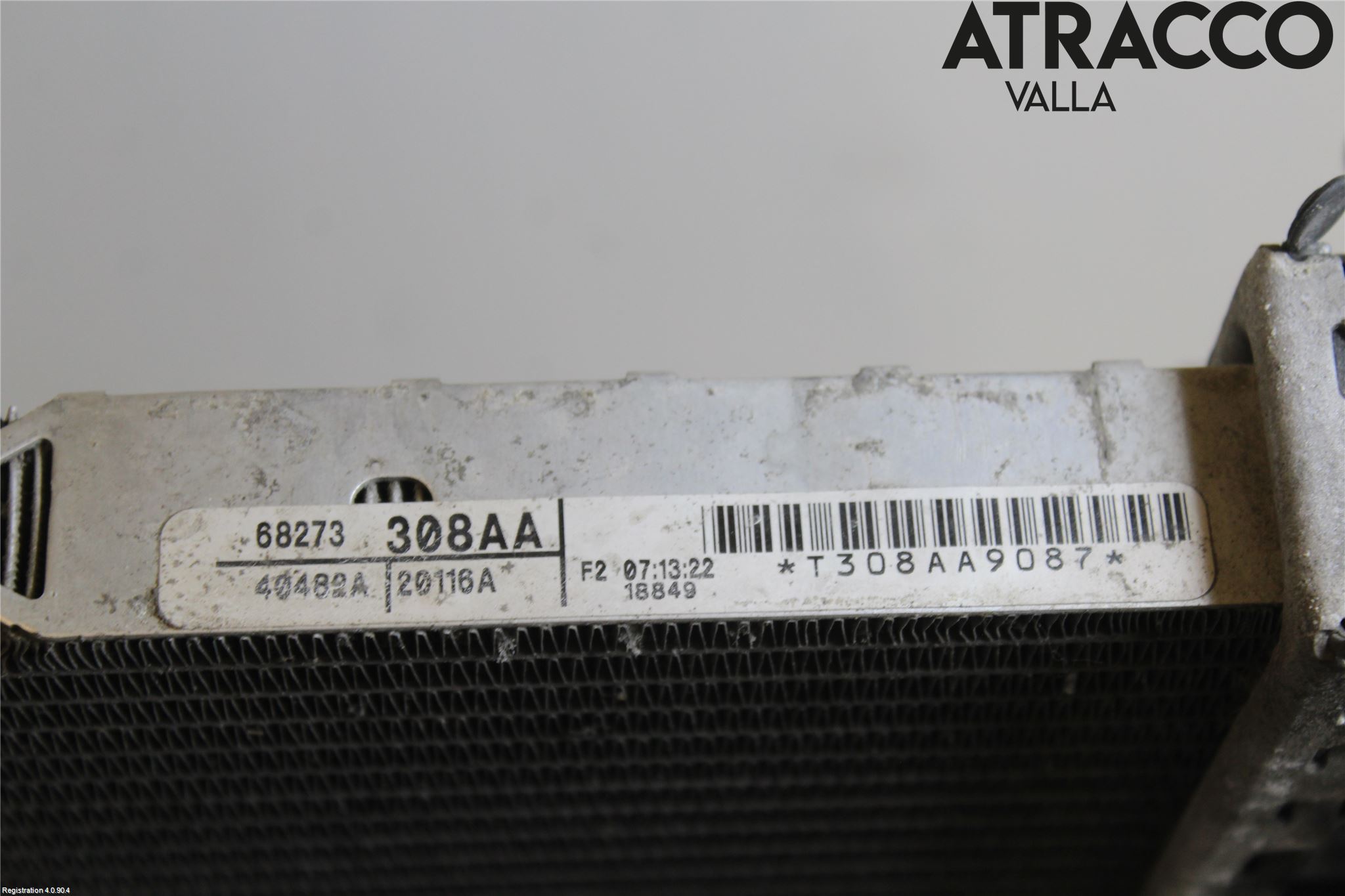 Jeep GRAND CHEROKEE 10-20 Radiator Automat