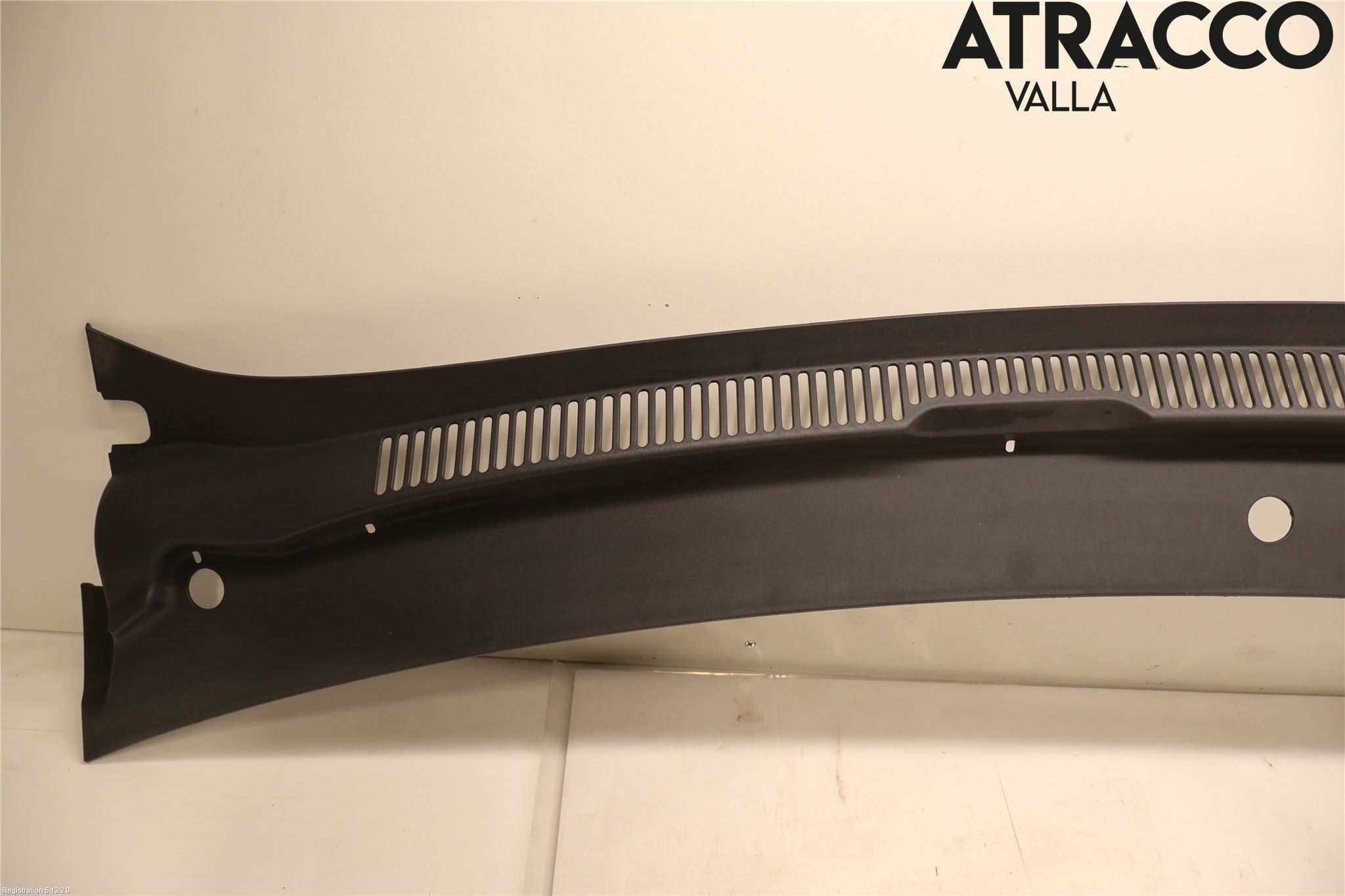 Volkswagen VW TRANSP/CARAVELLE (T6) 16-22 Visker Deksel-Grill-Under Frr