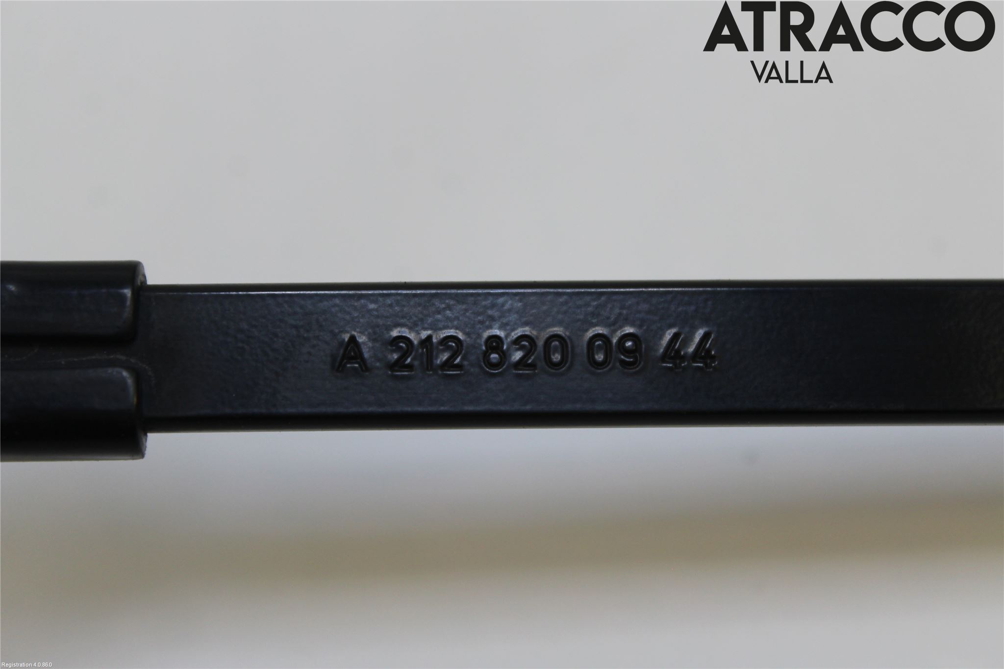 Mercedes-Benz MB E-KLASS (W212) 09-16 Viskerarm-Armer Frontrute
